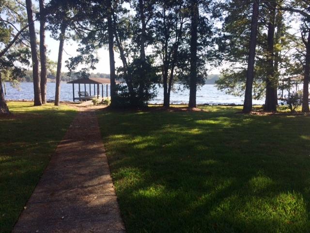 EDGEWATER VILLAGE - Residential