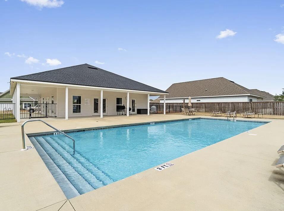 HAMMOCK BAY - Residential Lease