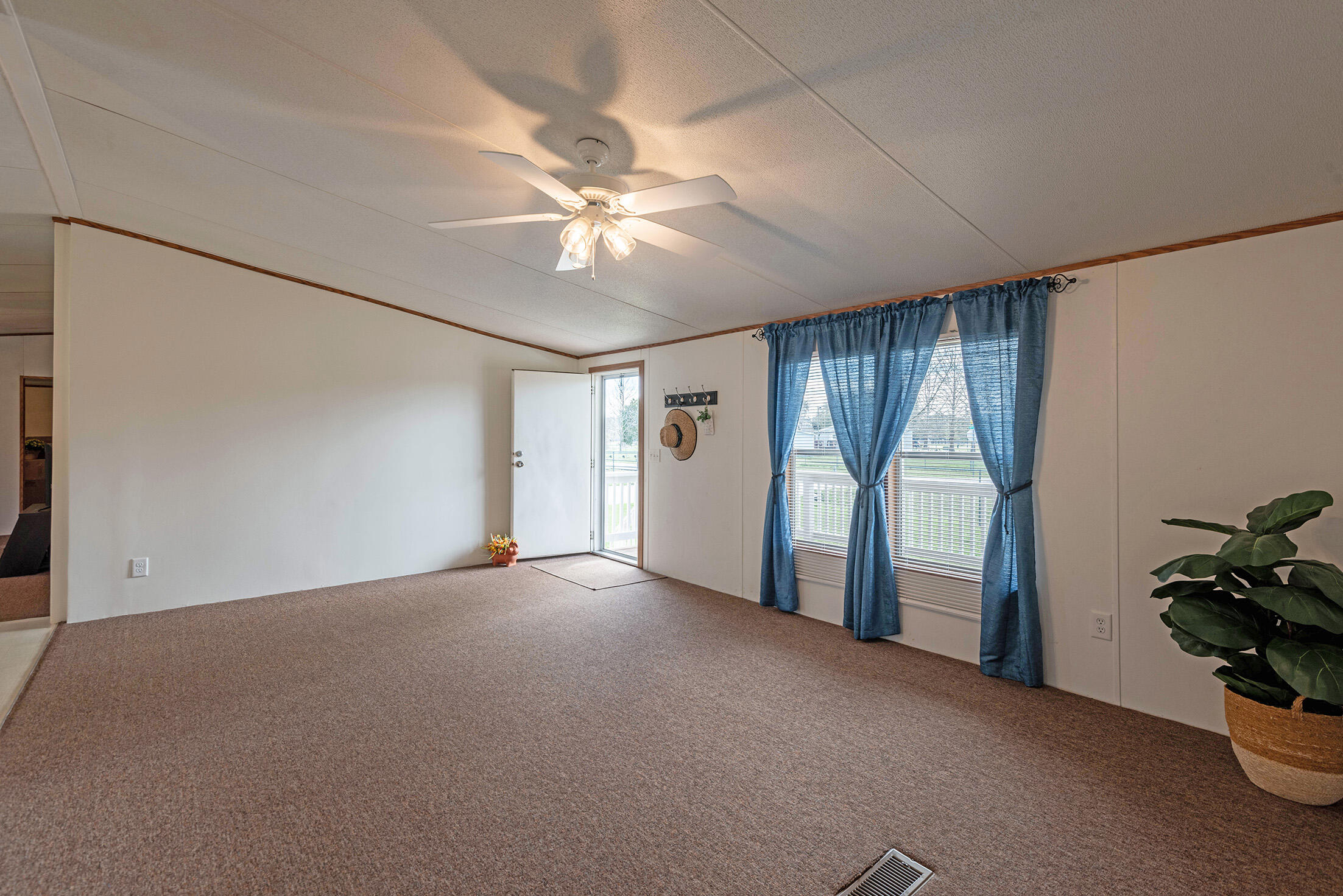 Perret Plantation - Residential