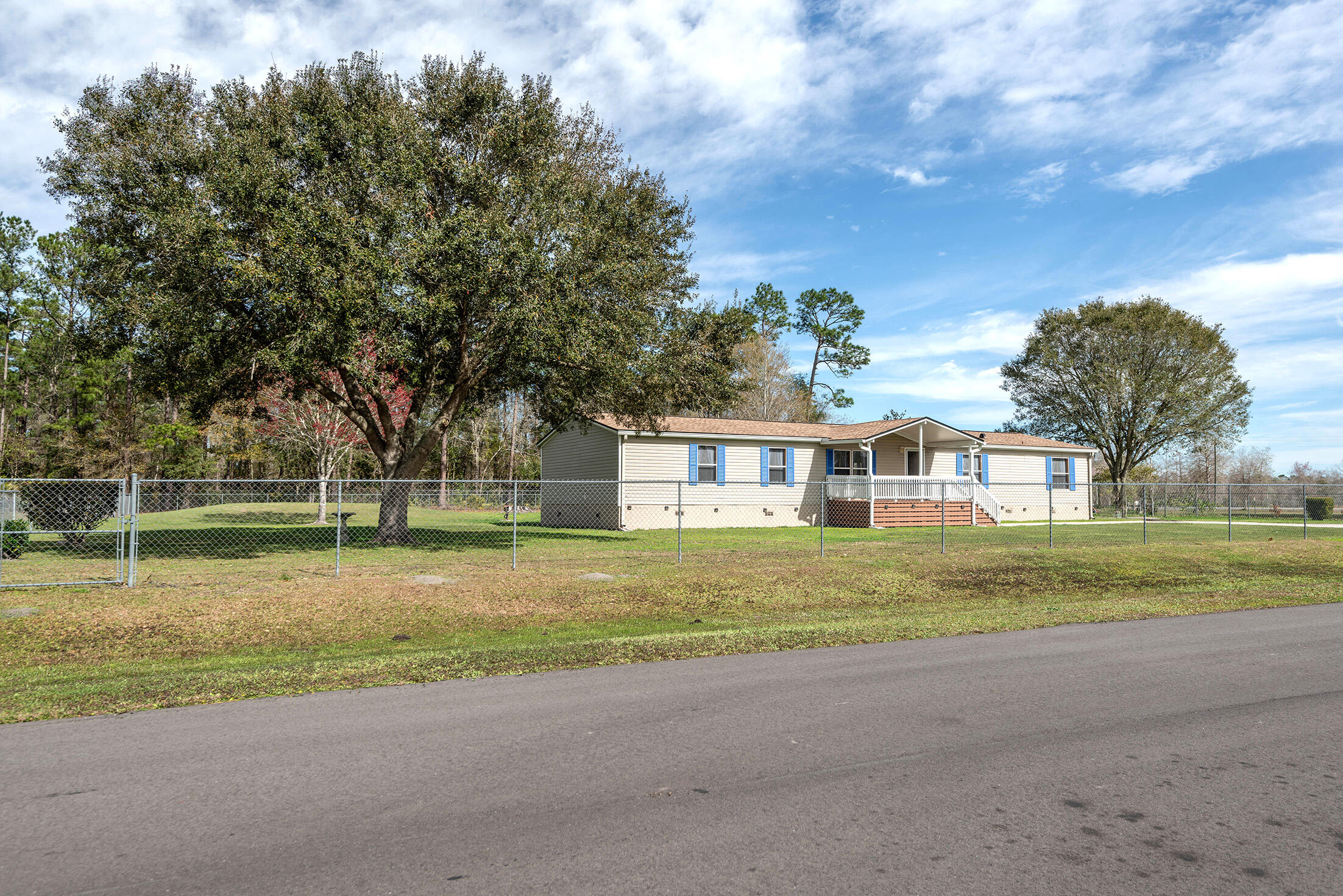 Perret Plantation - Residential