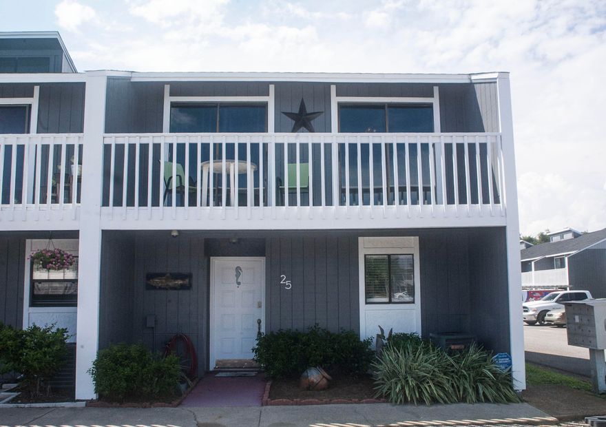 THE best buy for a 3 bedroom in Destin PLUS has it's own Bedroom/full bath lockout MotherInLaw Suite! Located in central Destin with easy access to white sand beaches, shopping & restaurants! Quality updates include Hardi-board siding, new HVAC and and roof in 2018!! Ready for new owners to call home/ tenants for investment-sold Furnished. Upgraded stove with solid surface cooktop, tile floors in entry, kitchen and all baths. Newly remodeled MIL suite has wood look vinyl with wall heat and air unit.Great location across from the pool & is Move-in ready. The spacious Greatroom has a corner fireplace with a stone front and hearth. Master has its own balcony overlooking green space, the other large balcony overlooks the refreshing pool.Appraisal Apr 2019-no immediate repairs noted. Wetbar
