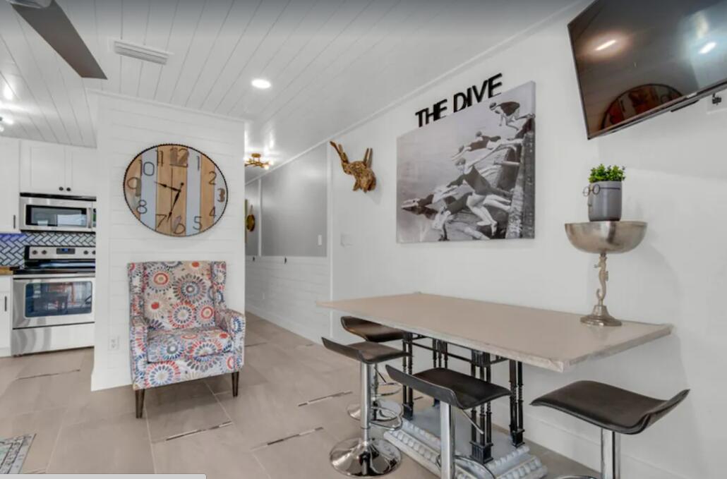 UNIT 107 SUMMERSPELL CONDO - Residential