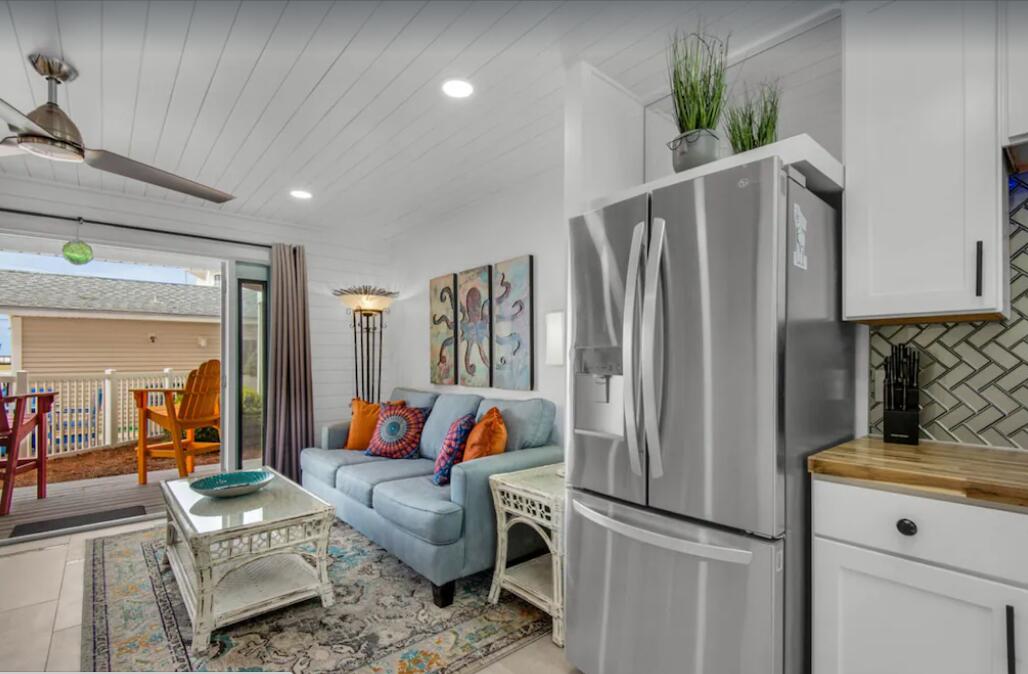 UNIT 107 SUMMERSPELL CONDO - Residential