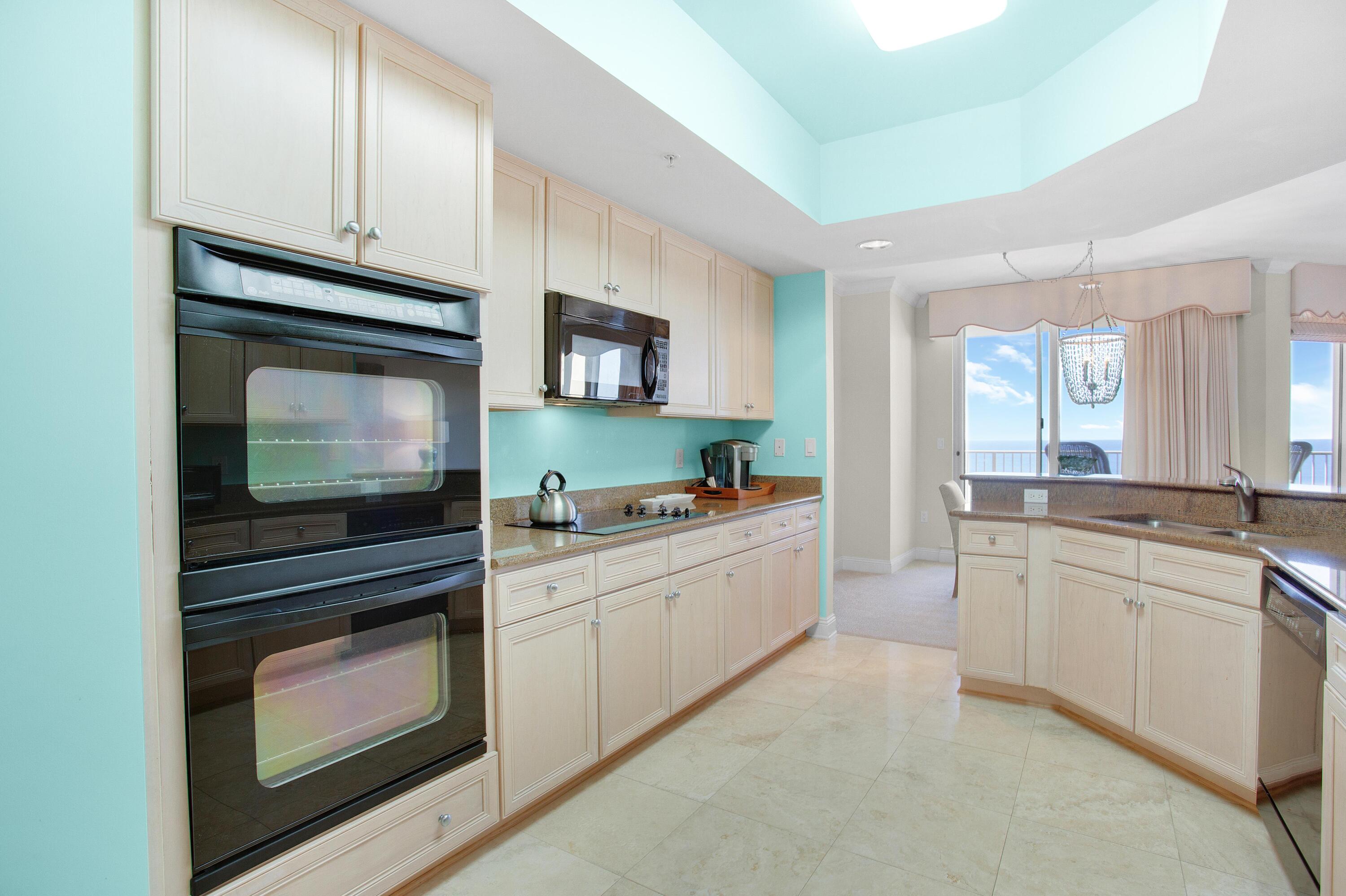 ONE BEACH CLUB DRIVE - Residential