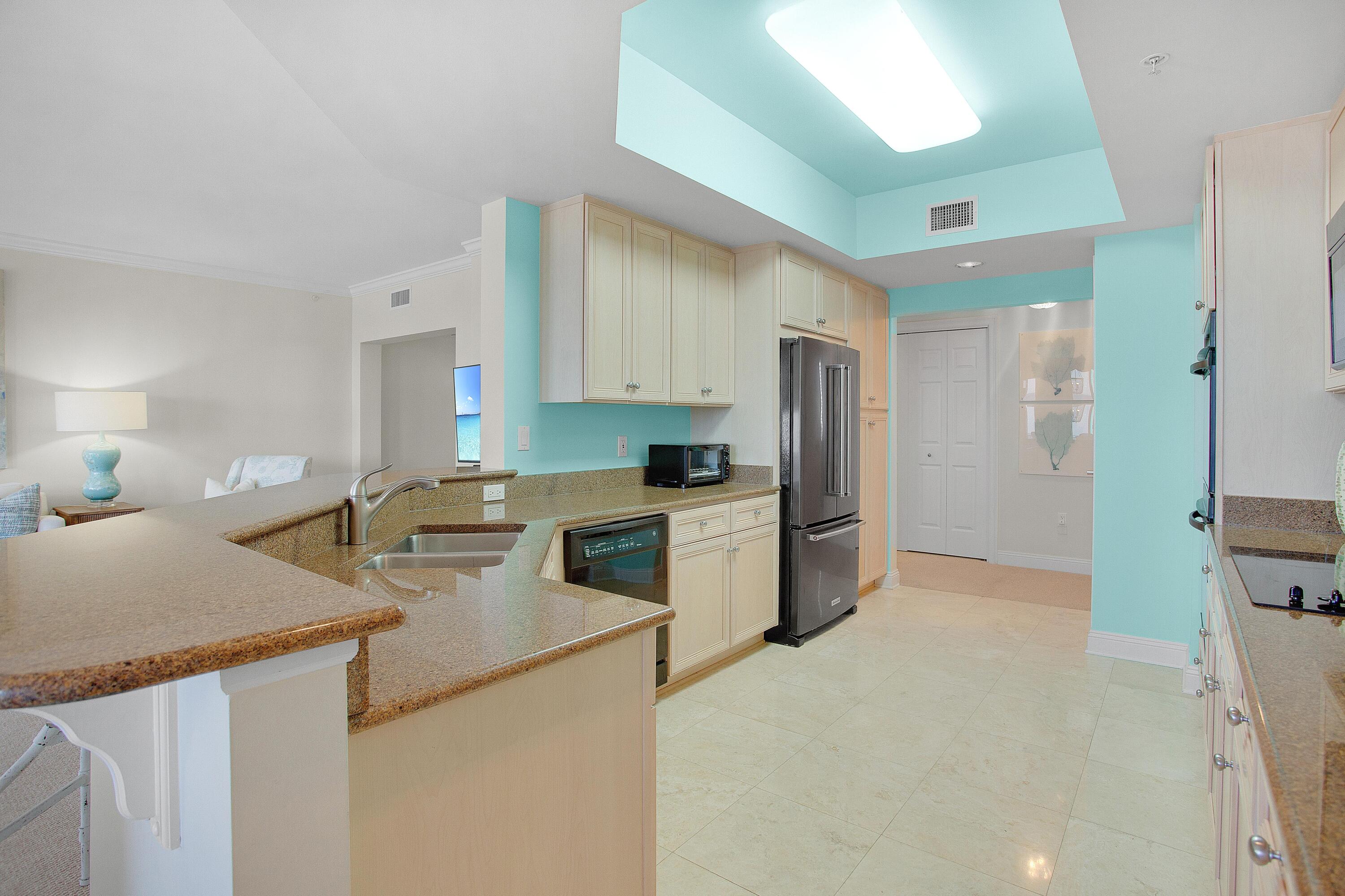 ONE BEACH CLUB DRIVE - Residential