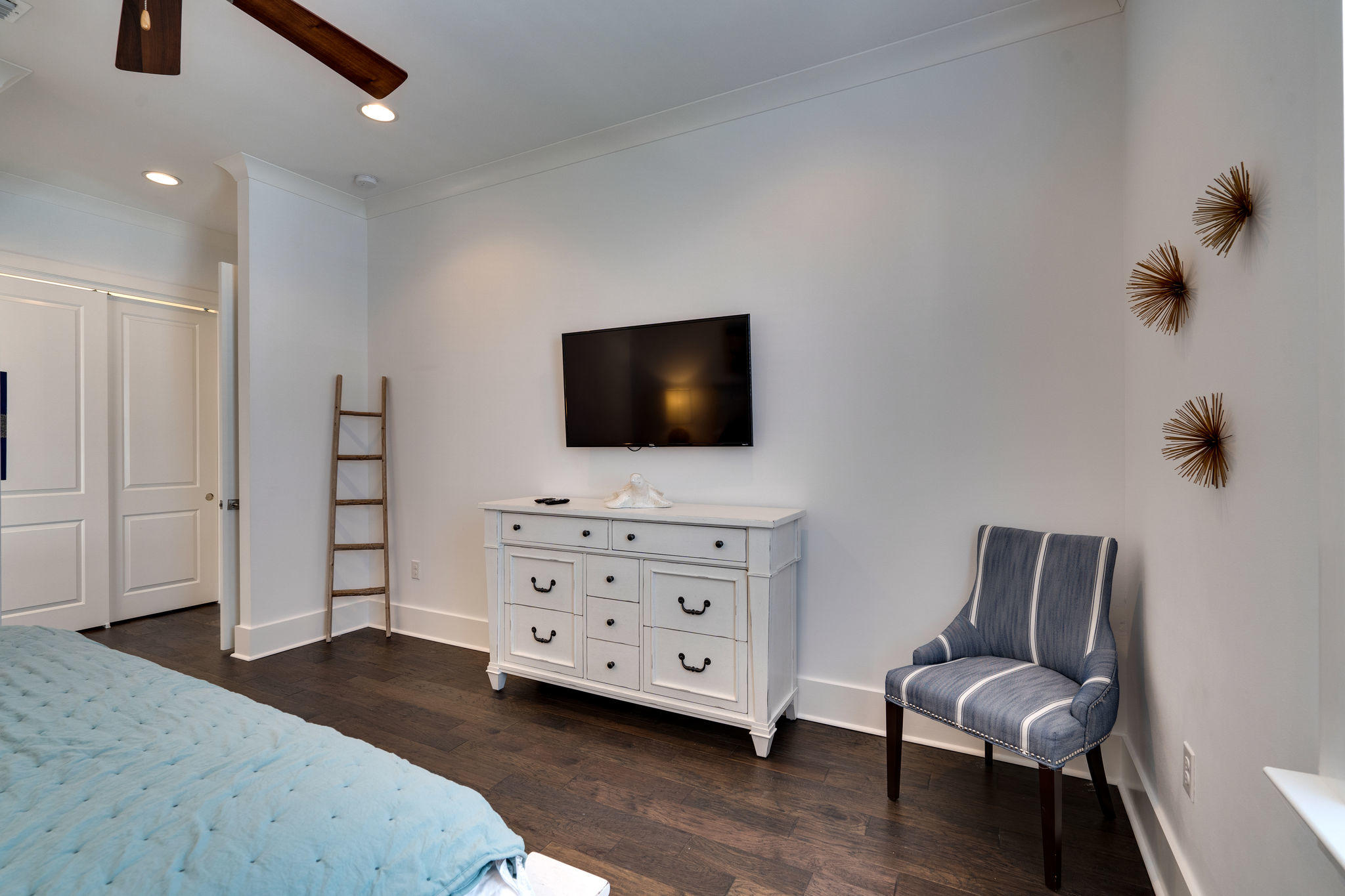 The Retreat at Miramar - Residential