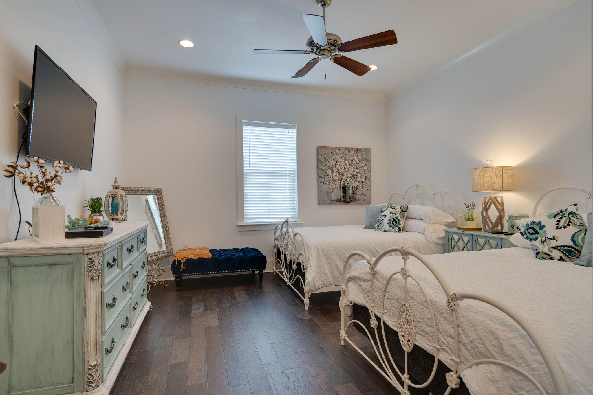 The Retreat at Miramar - Residential