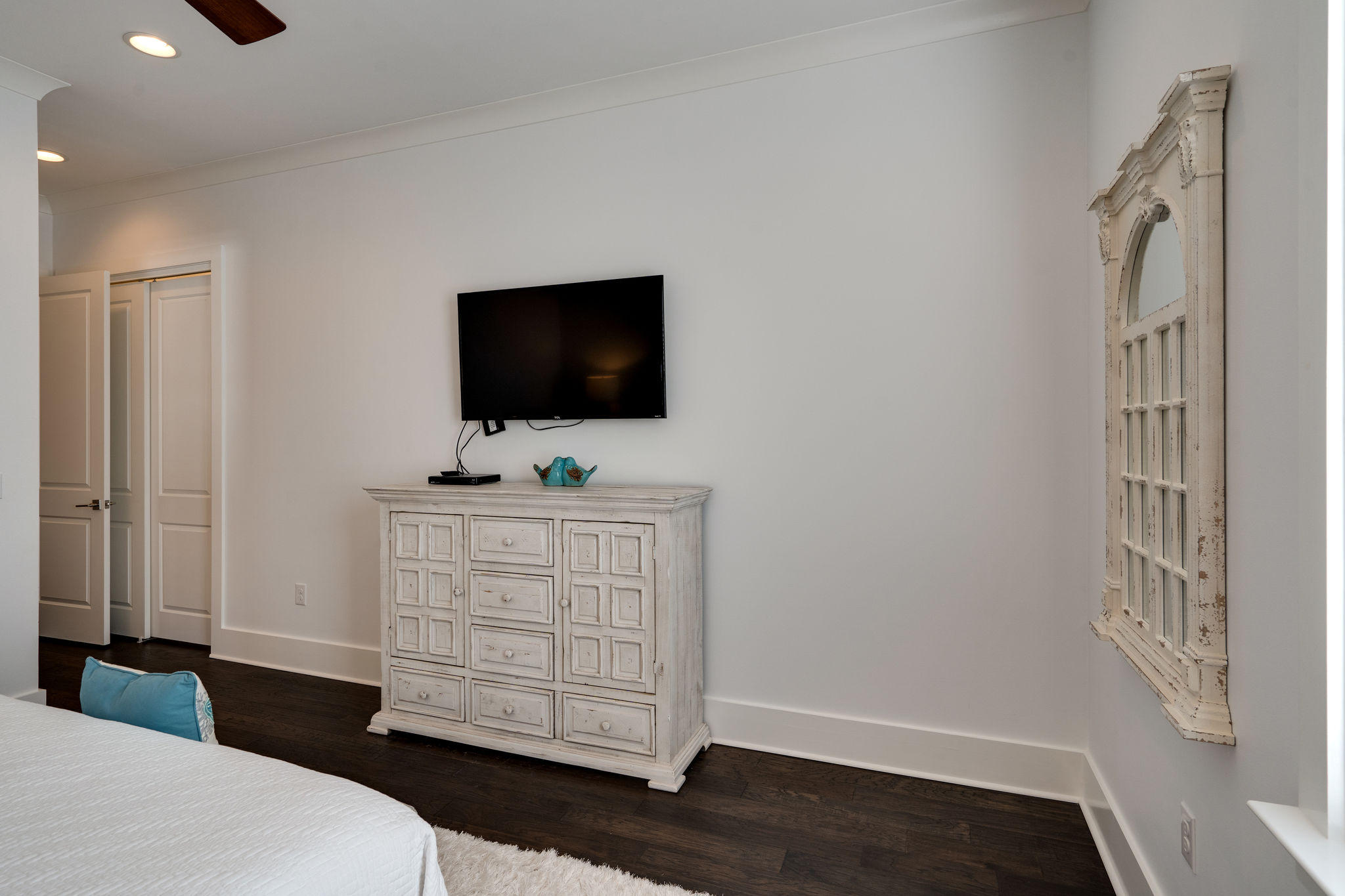 The Retreat at Miramar - Residential