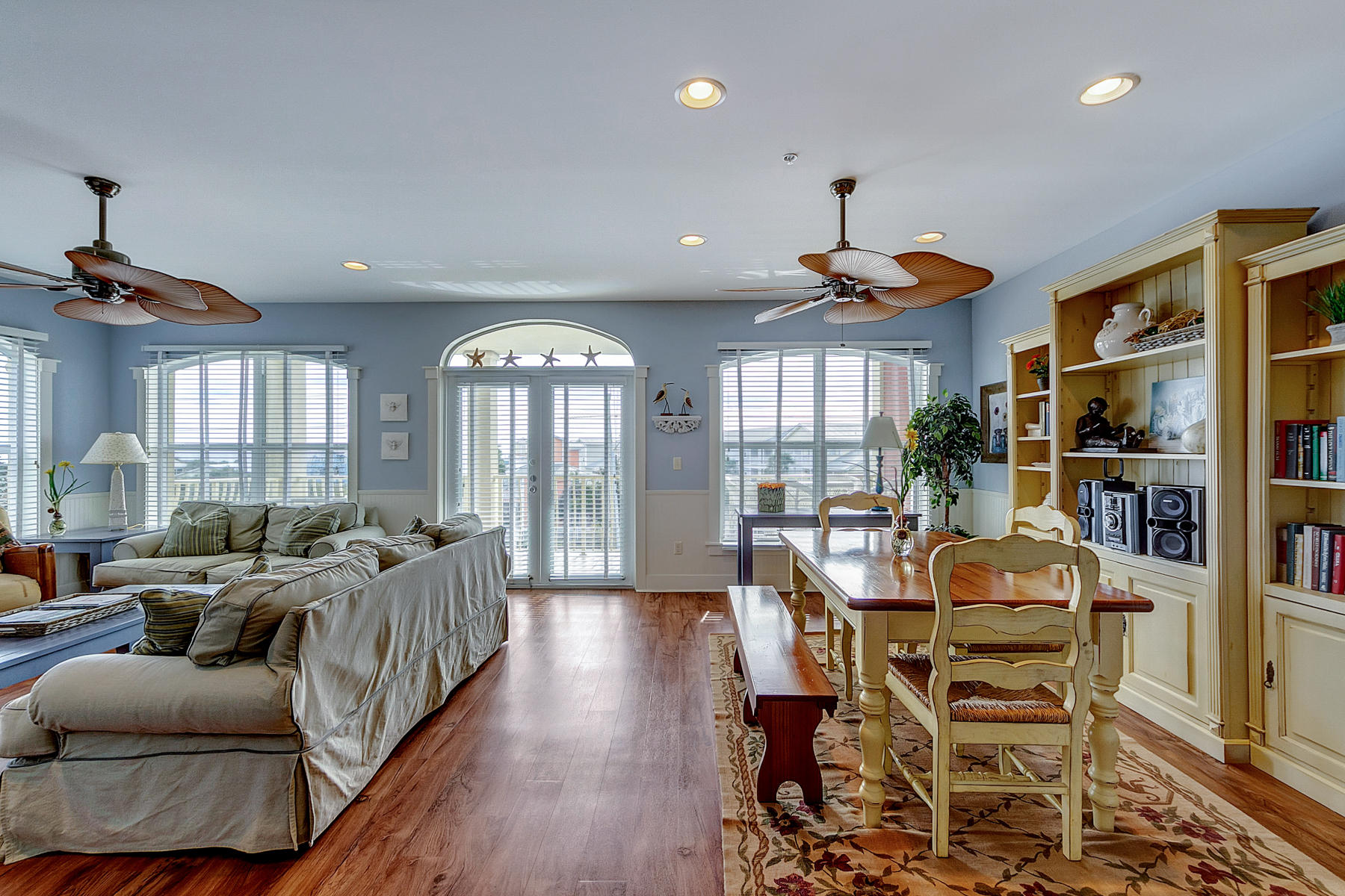 VILLAS AT SEAGROVE BEACH - Residential