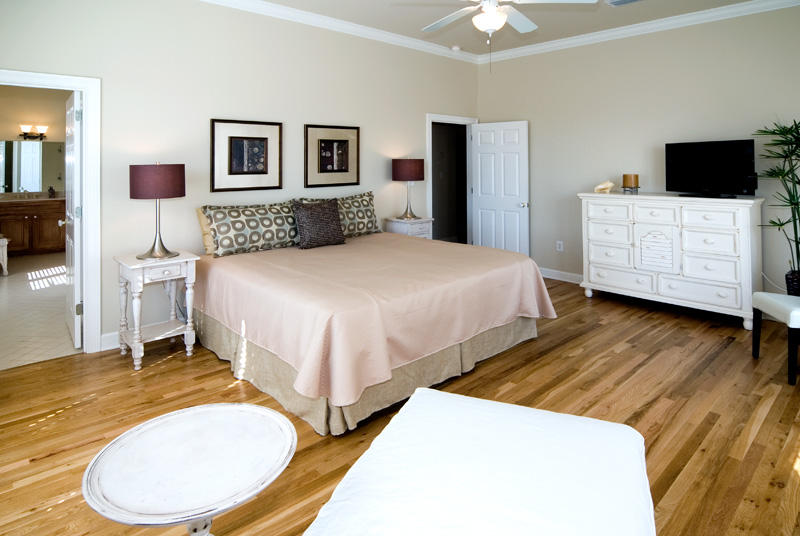 VILLAGE OF WHITE CLIFFS THE - Residential