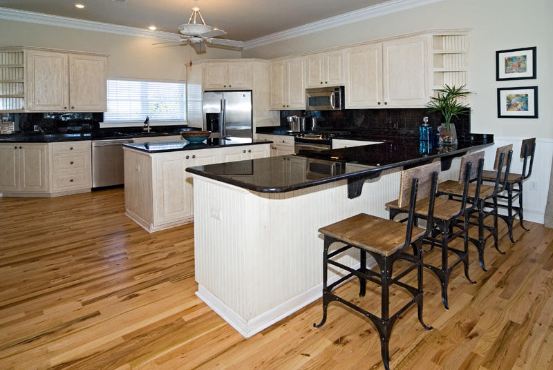 VILLAGE OF WHITE CLIFFS THE - Residential