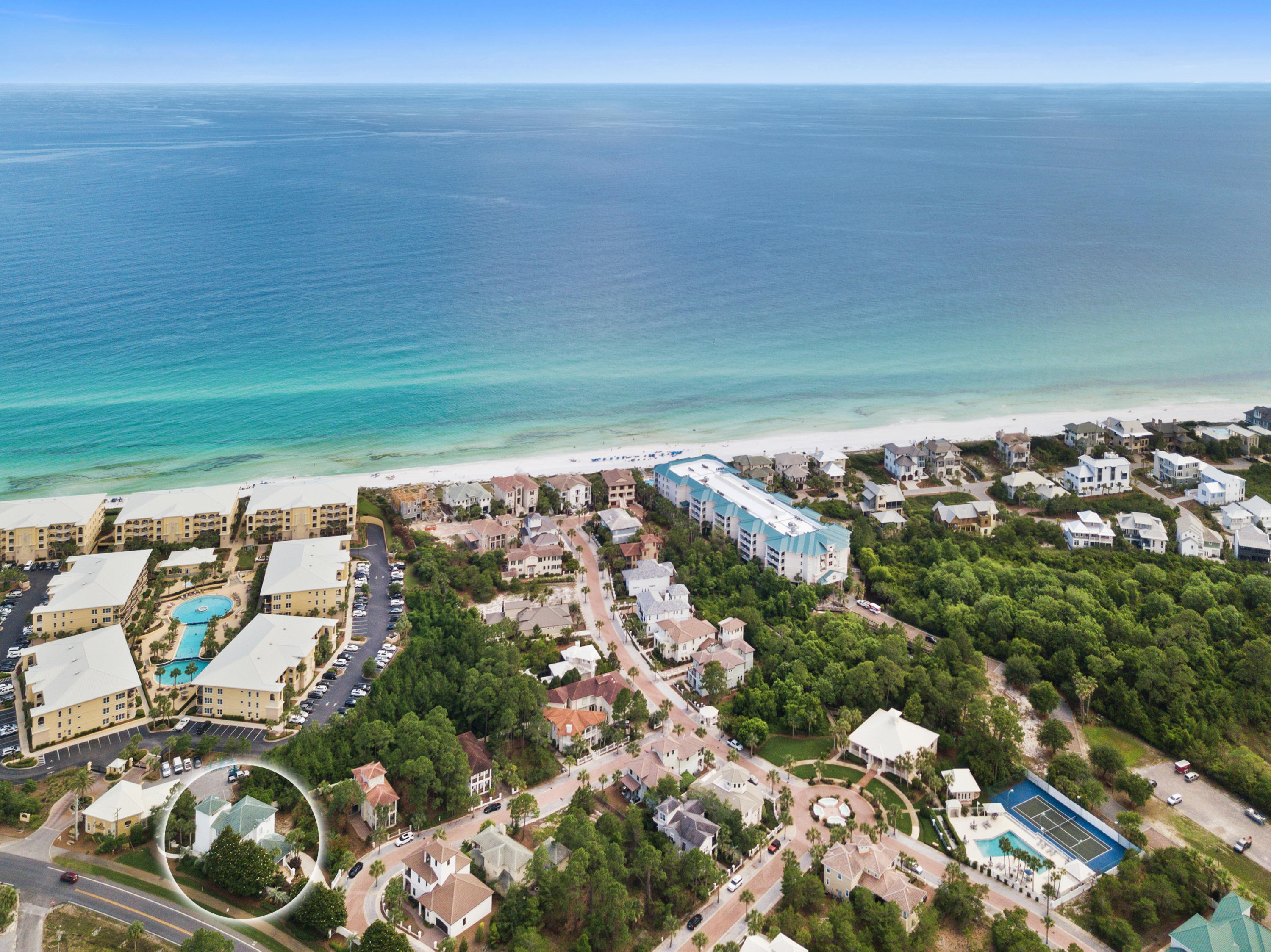 VILLAGE OF WHITE CLIFFS THE - Residential