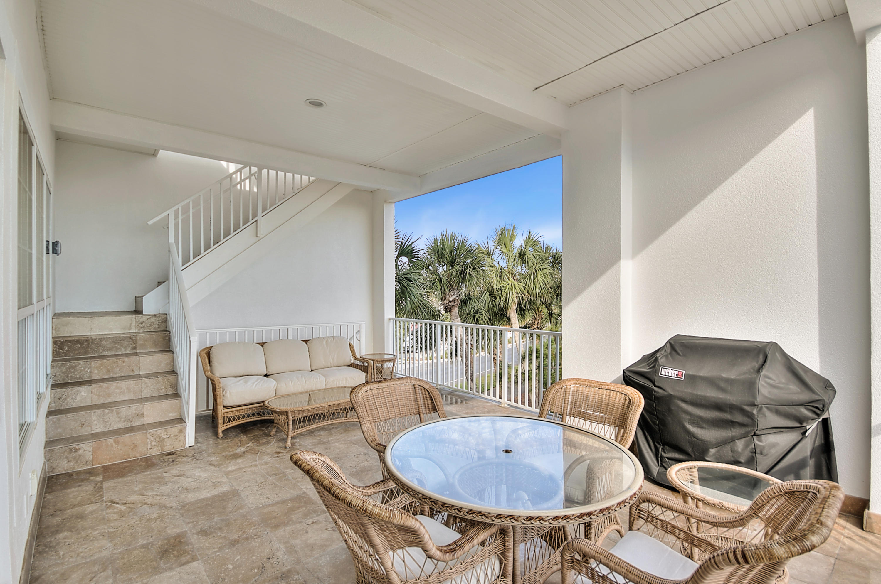 VILLAGE OF WHITE CLIFFS THE - Residential