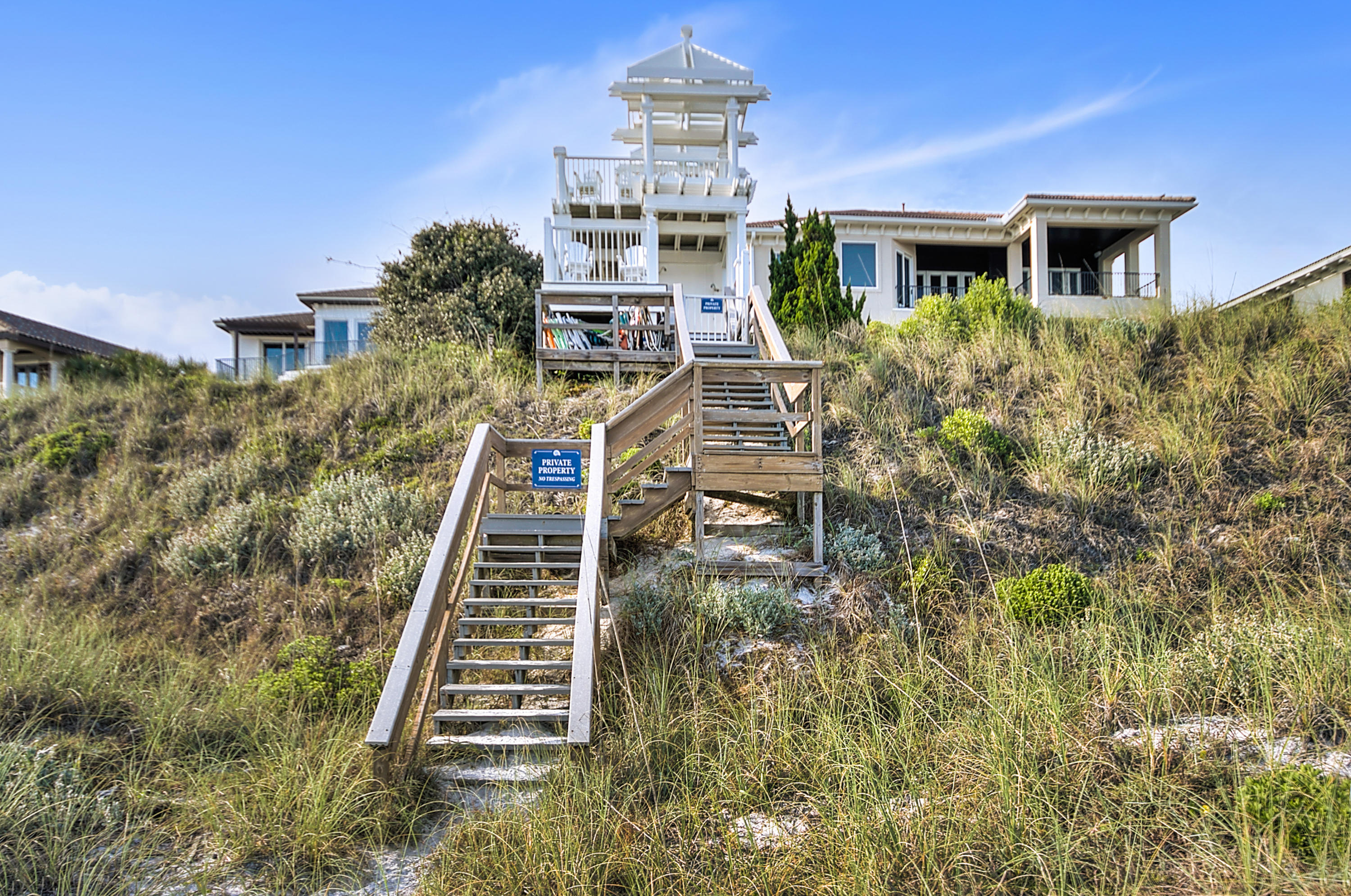 VILLAGE OF WHITE CLIFFS THE - Residential