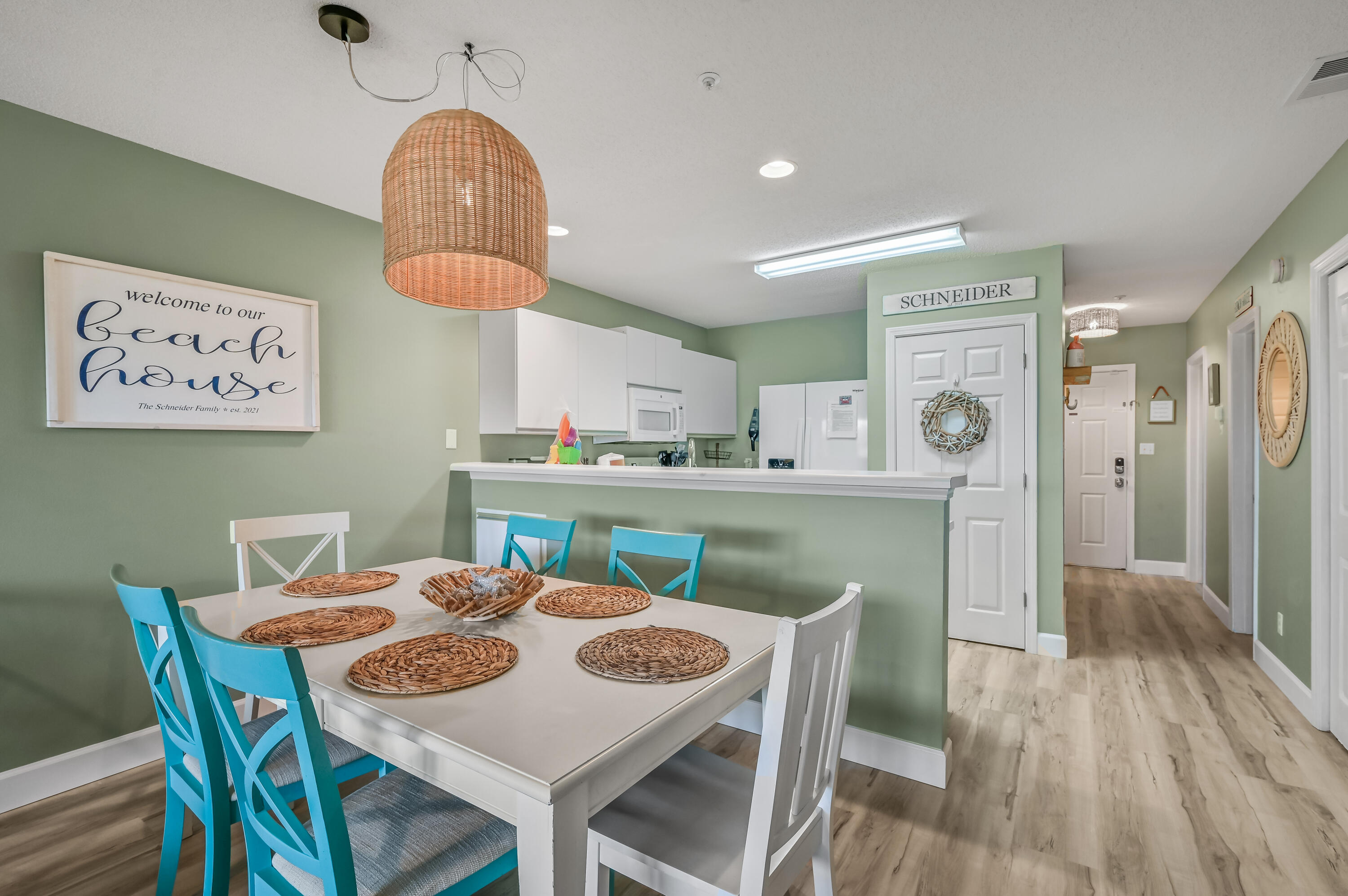 MARAVILLA CONDO 3 - Residential