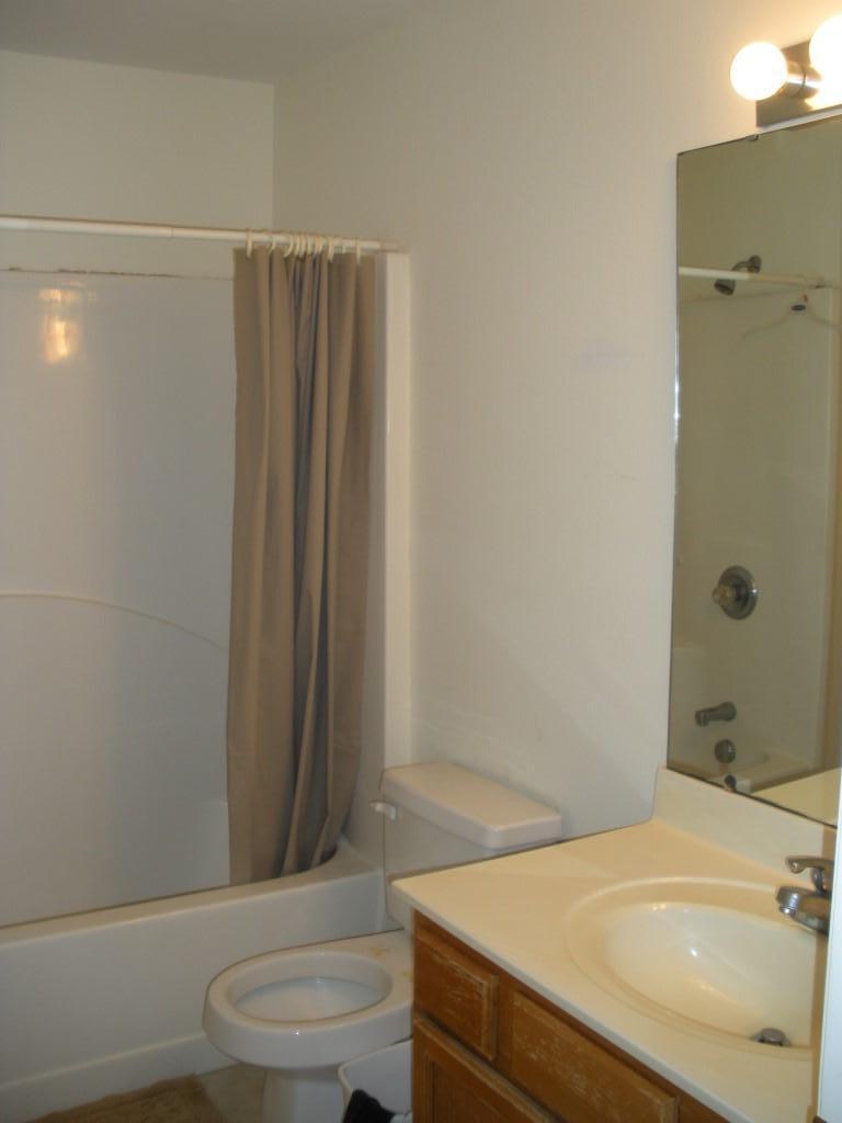 Tupelo Place - Residential