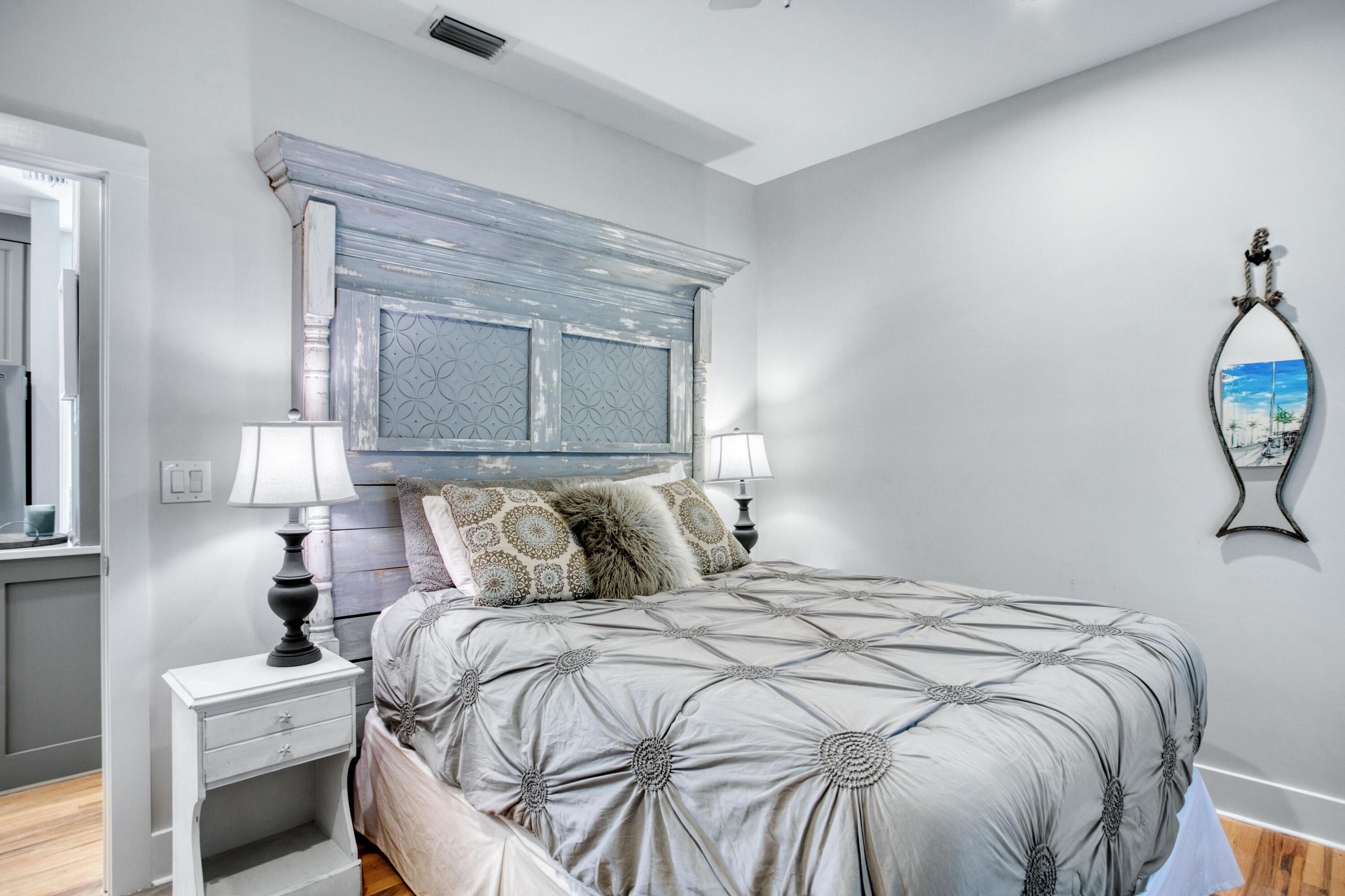 MAGNOLIA COTTAGES BY THE SEA - Residential