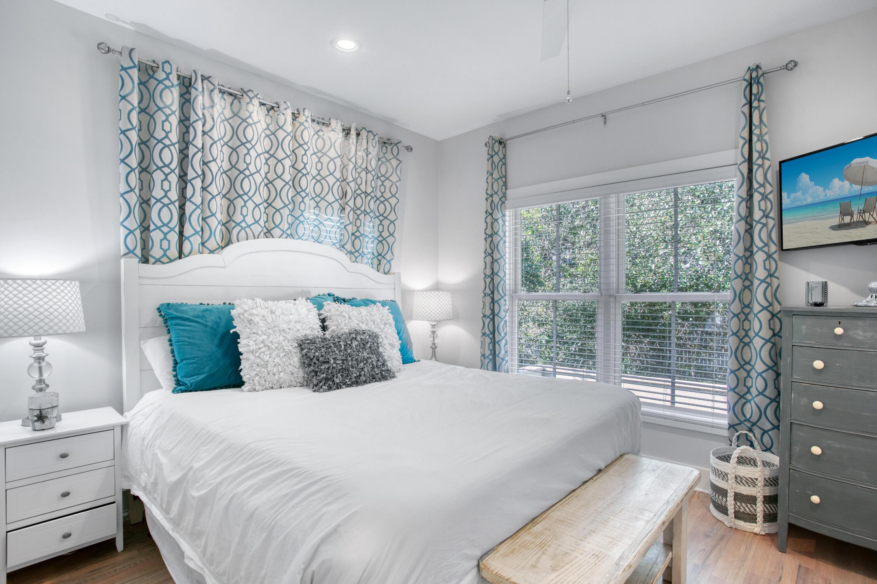 MAGNOLIA COTTAGES BY THE SEA - Residential