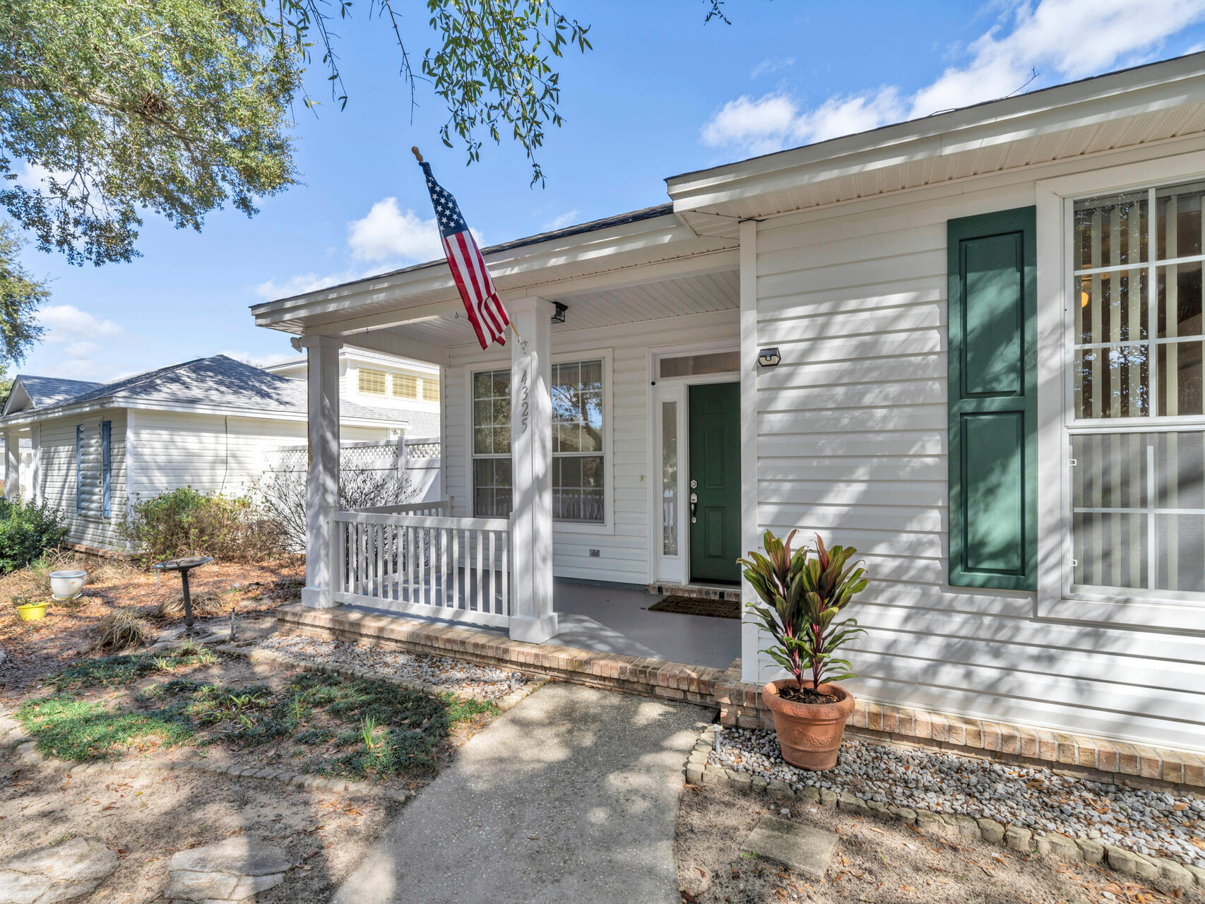 MAGNOLIA PLANTATION AT BLUEWATER BAY - Residential