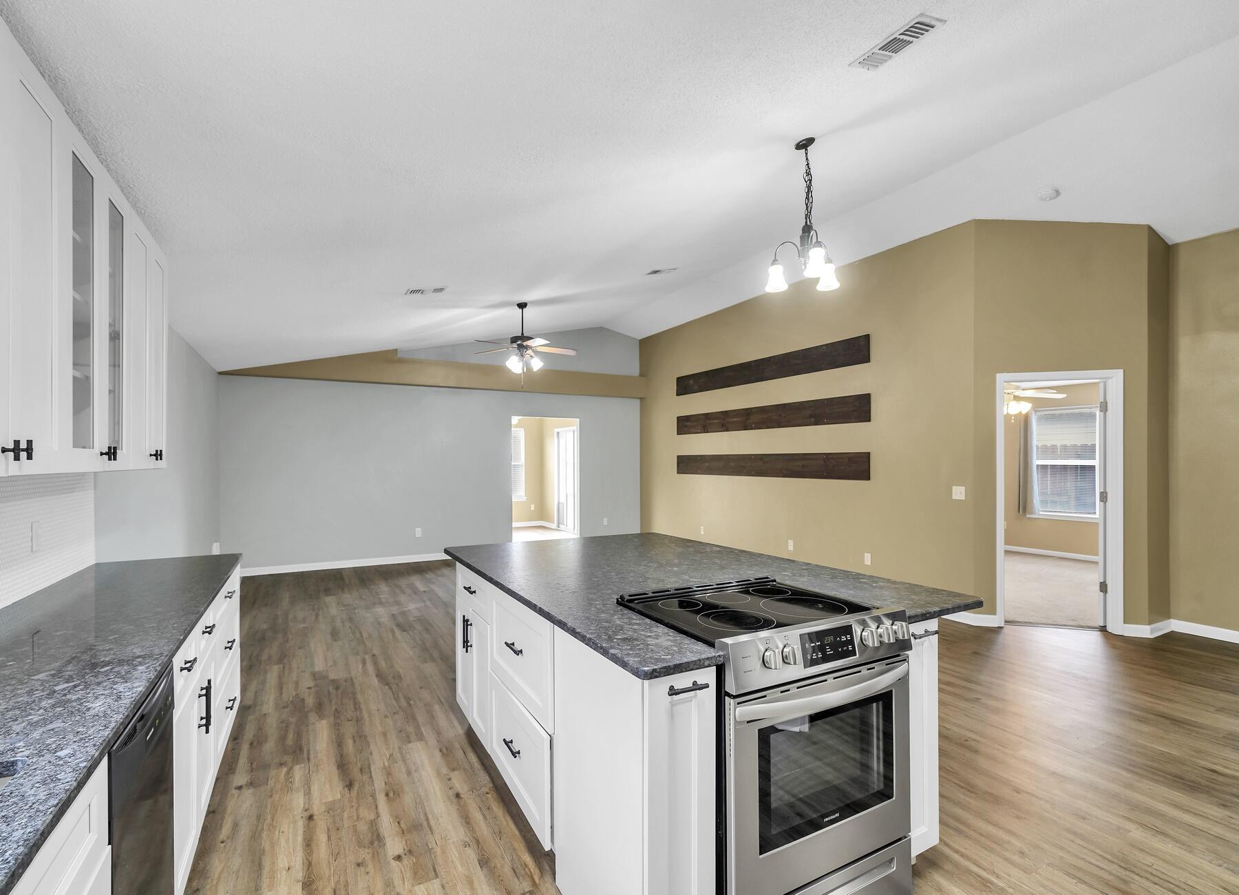 PROMISE CREEK - Residential