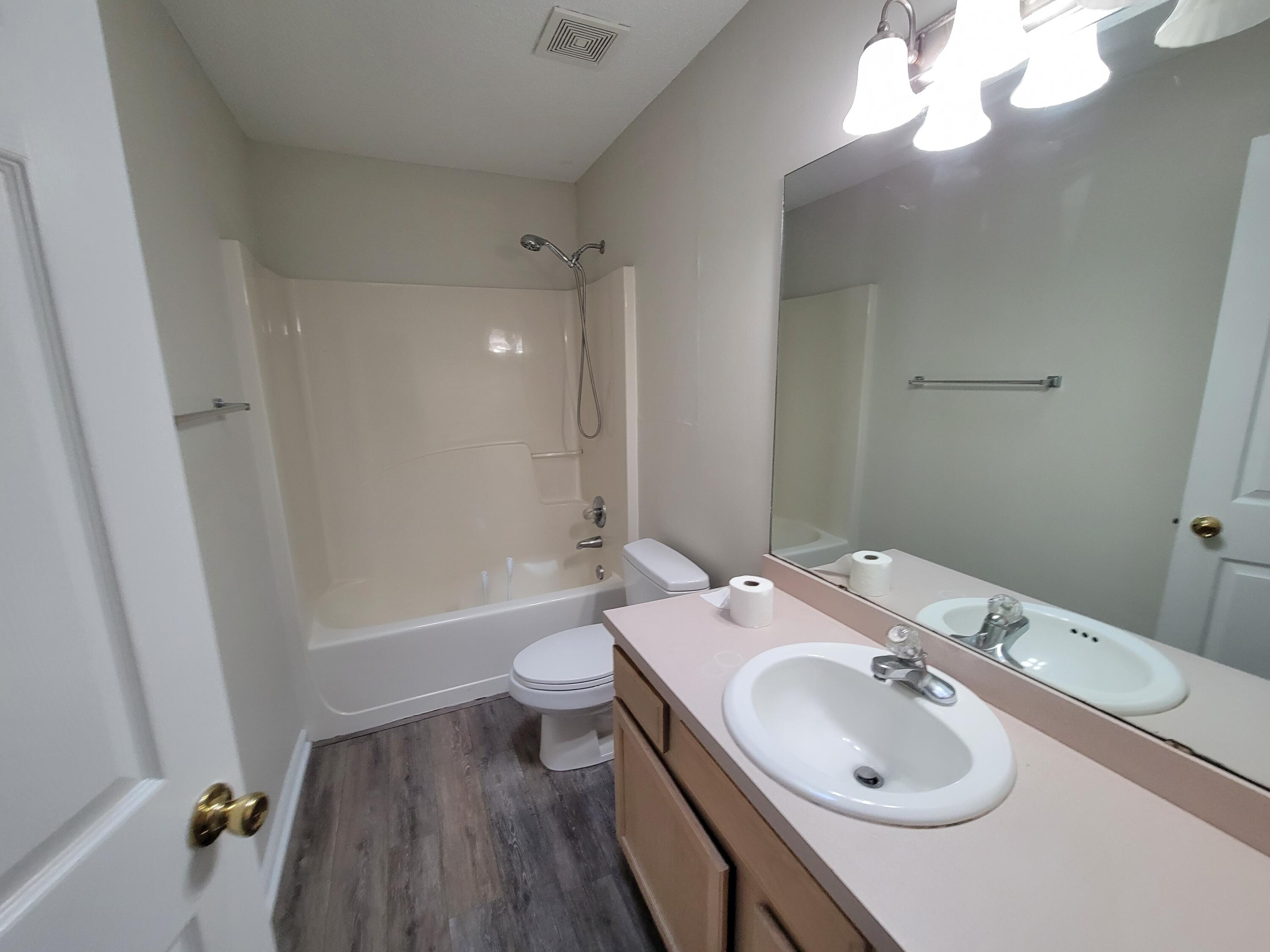 HIDDEN LAKES ESTATES - Residential