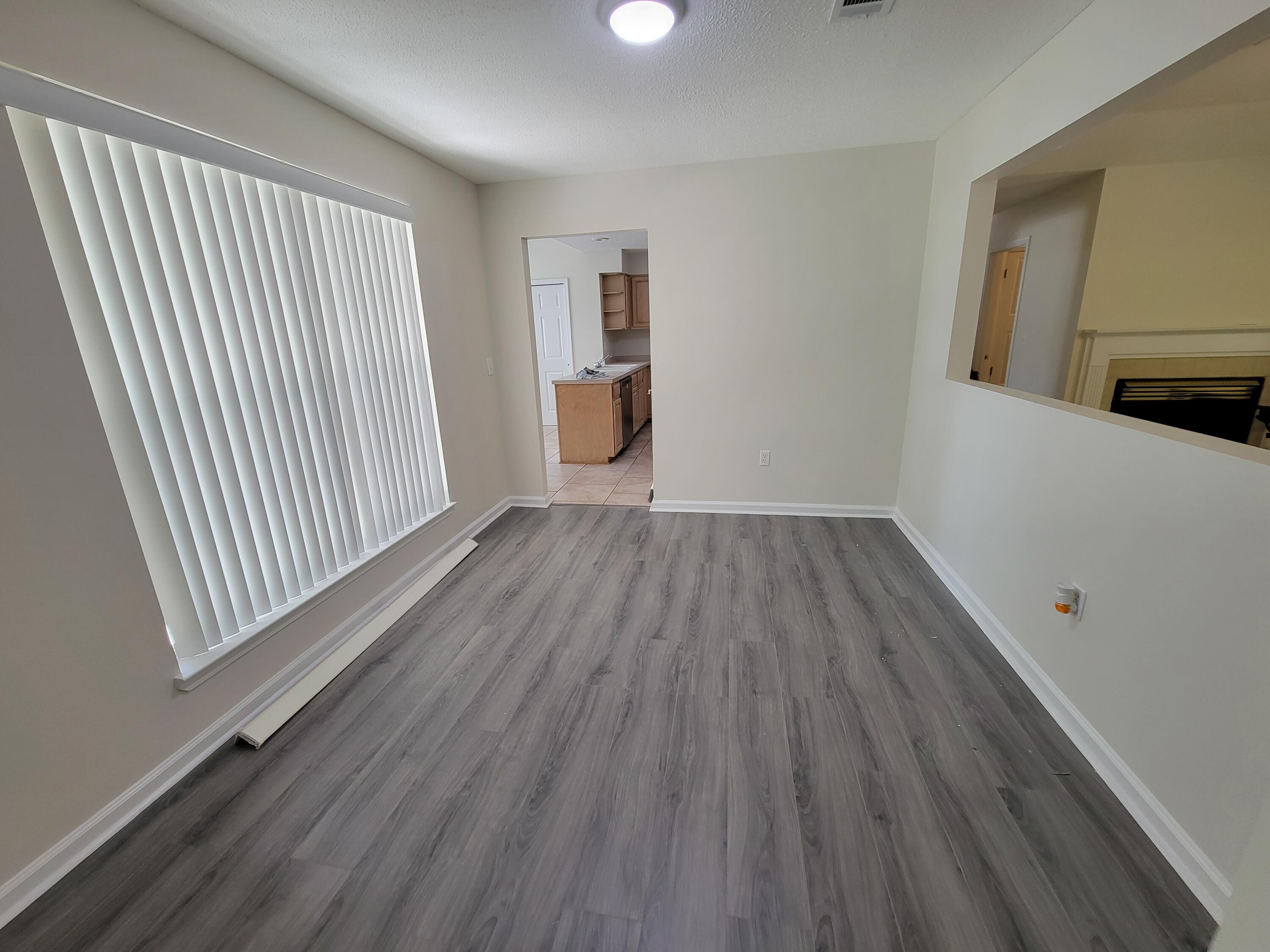 HIDDEN LAKES ESTATES - Residential