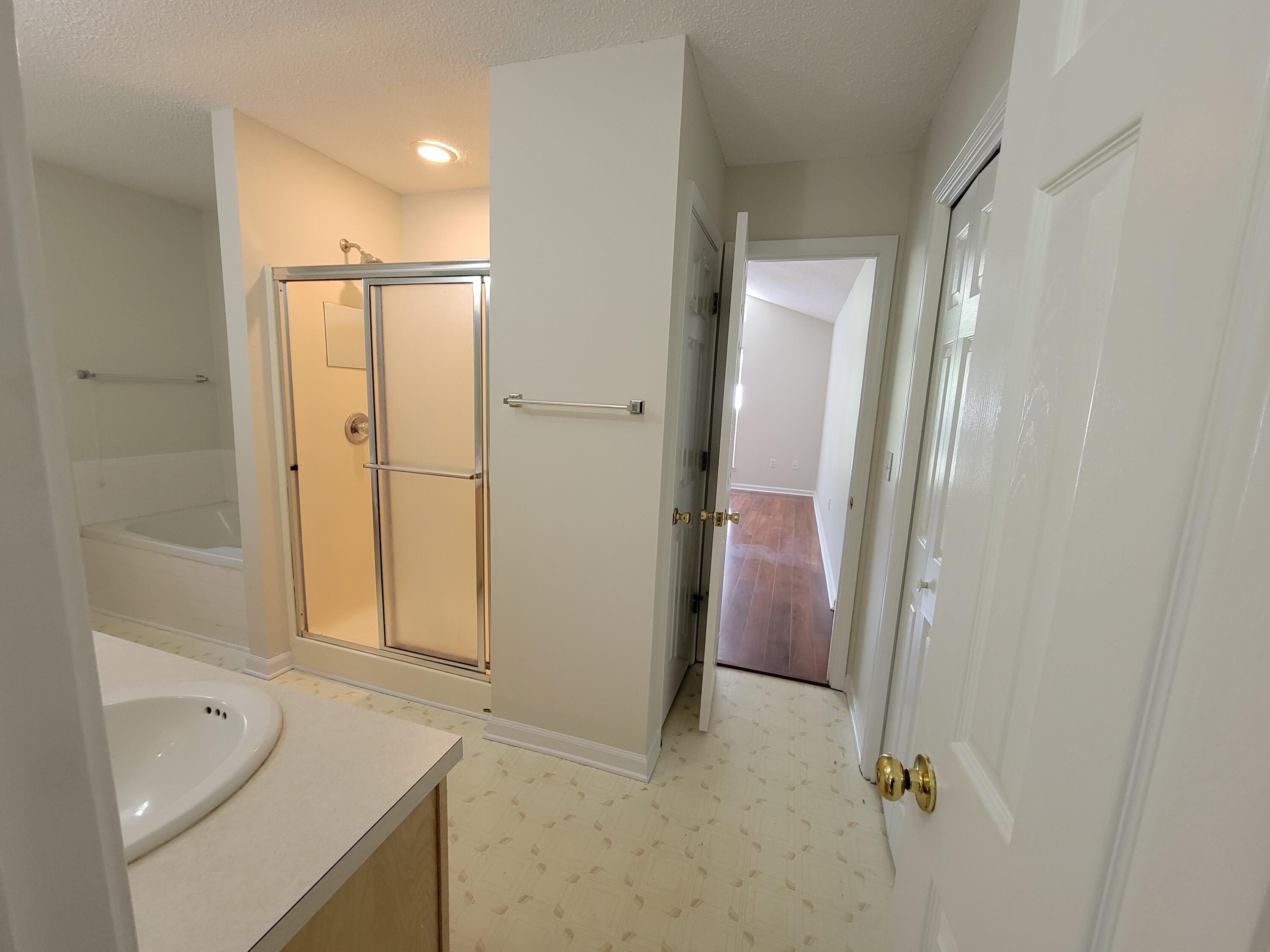 HIDDEN LAKES ESTATES - Residential