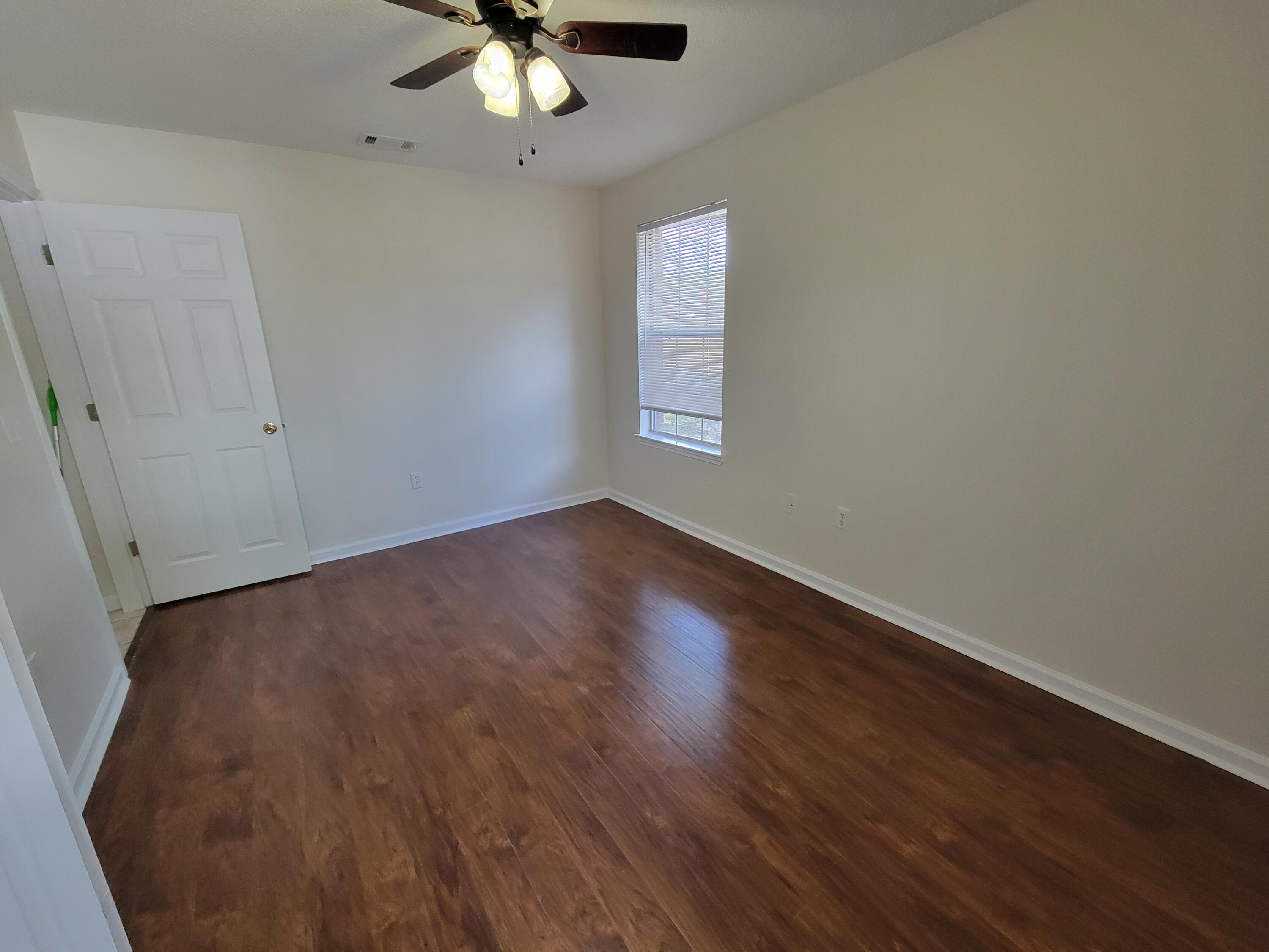 HIDDEN LAKES ESTATES - Residential