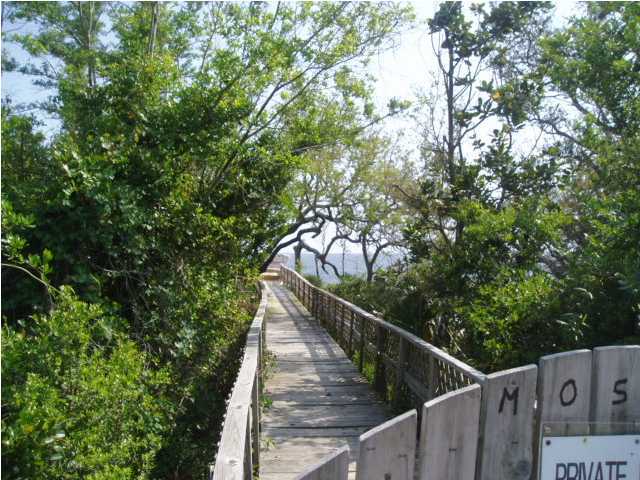 CRESCENT SHORES - Residential Lease