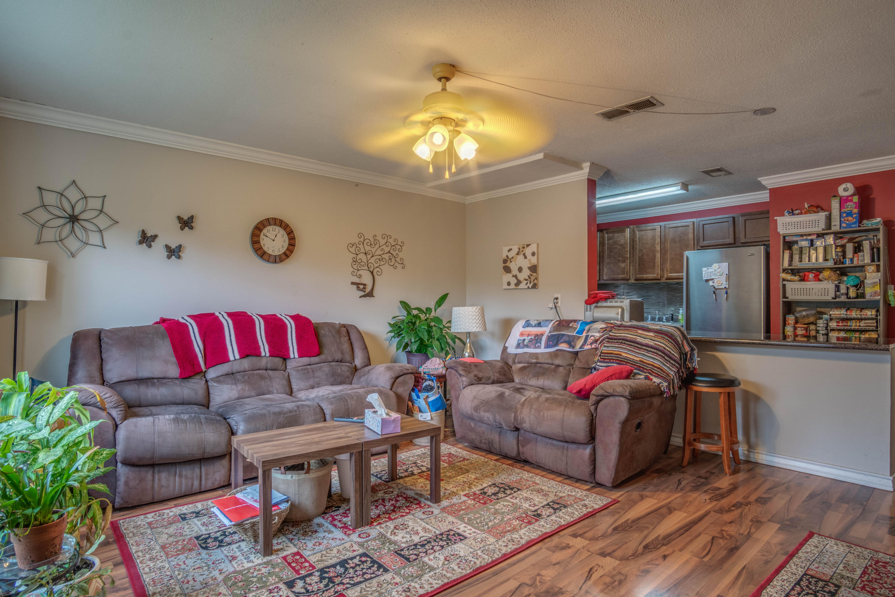 PINE MEADOWS 1ST ADDN - Residential