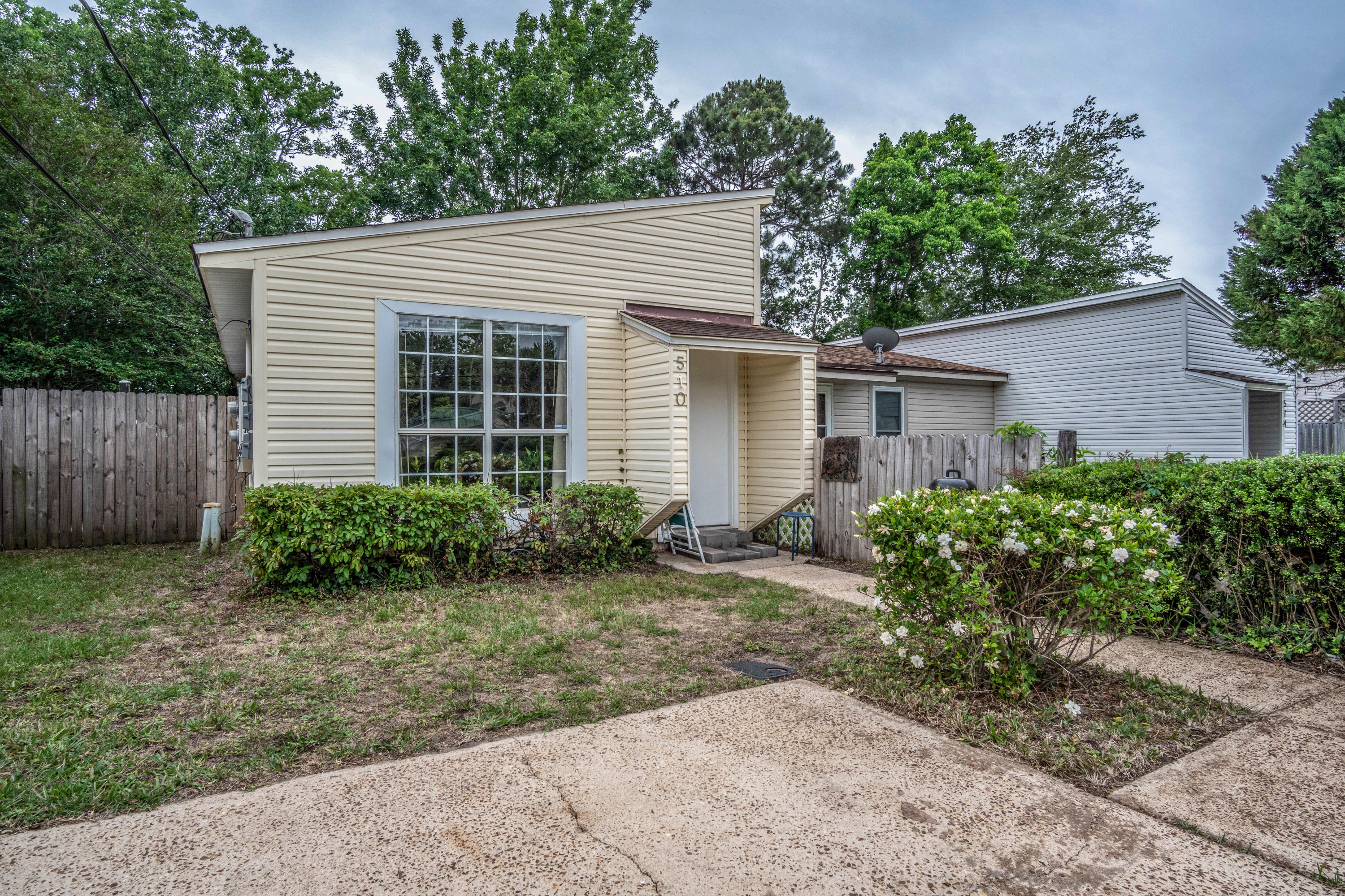 PINE MEADOWS 1ST ADDN - Residential