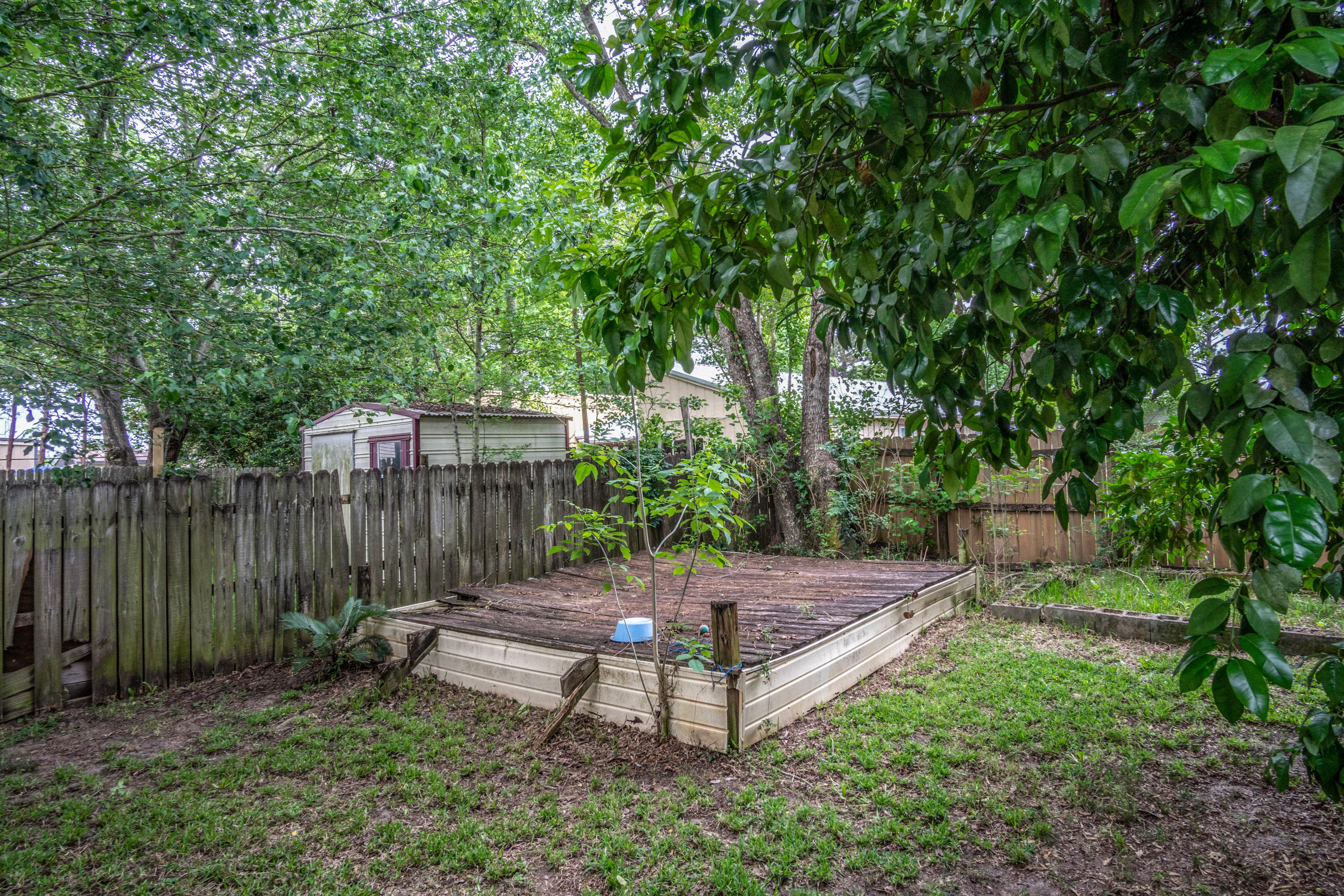 PINE MEADOWS 1ST ADDN - Residential