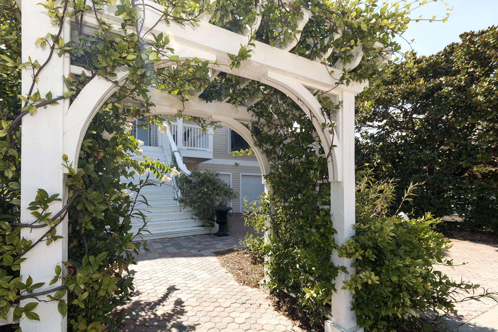 CRYSTAL BEACH - Residential