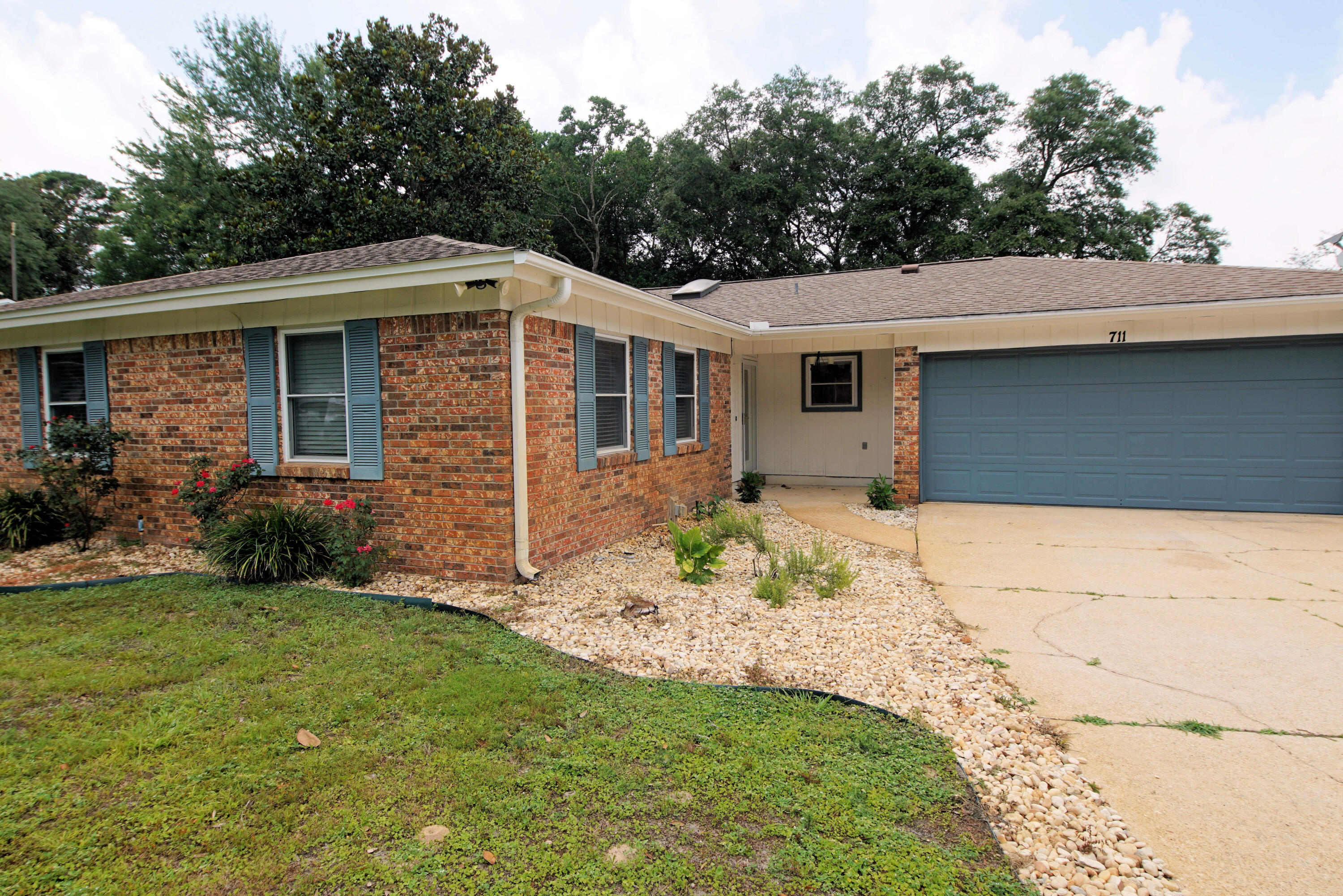 BLUEWATER BAY VILLAGE 1A - Residential