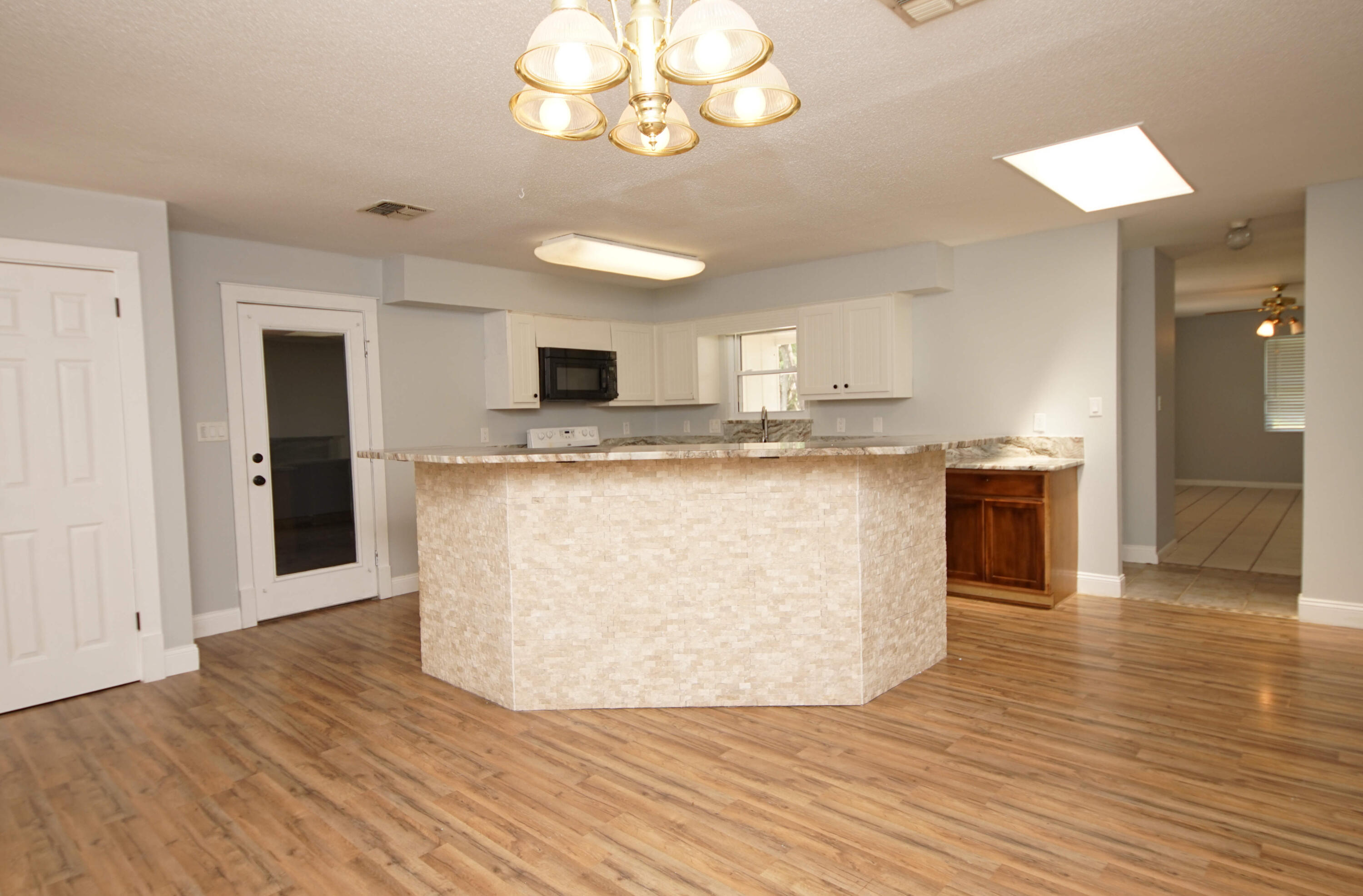 BLUEWATER BAY VILLAGE 1A - Residential