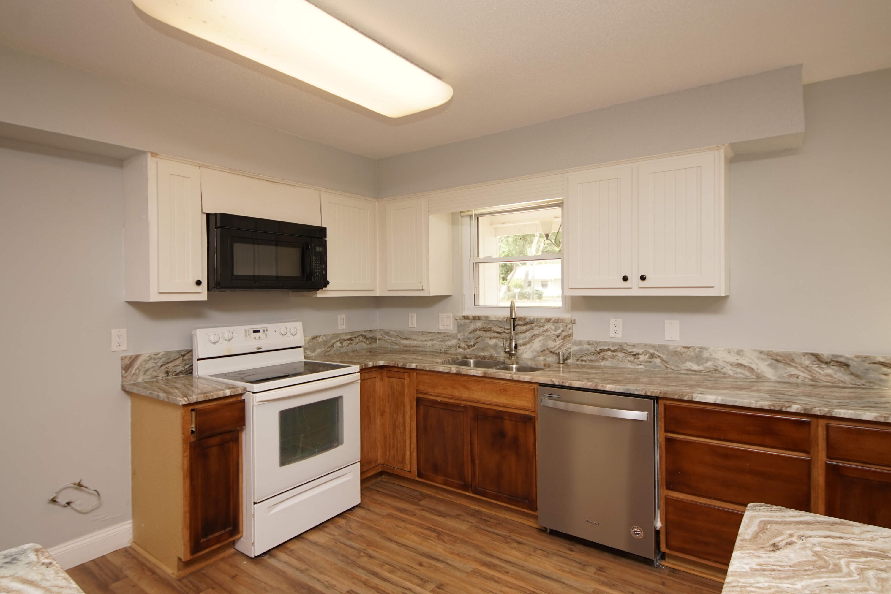 BLUEWATER BAY VILLAGE 1A - Residential