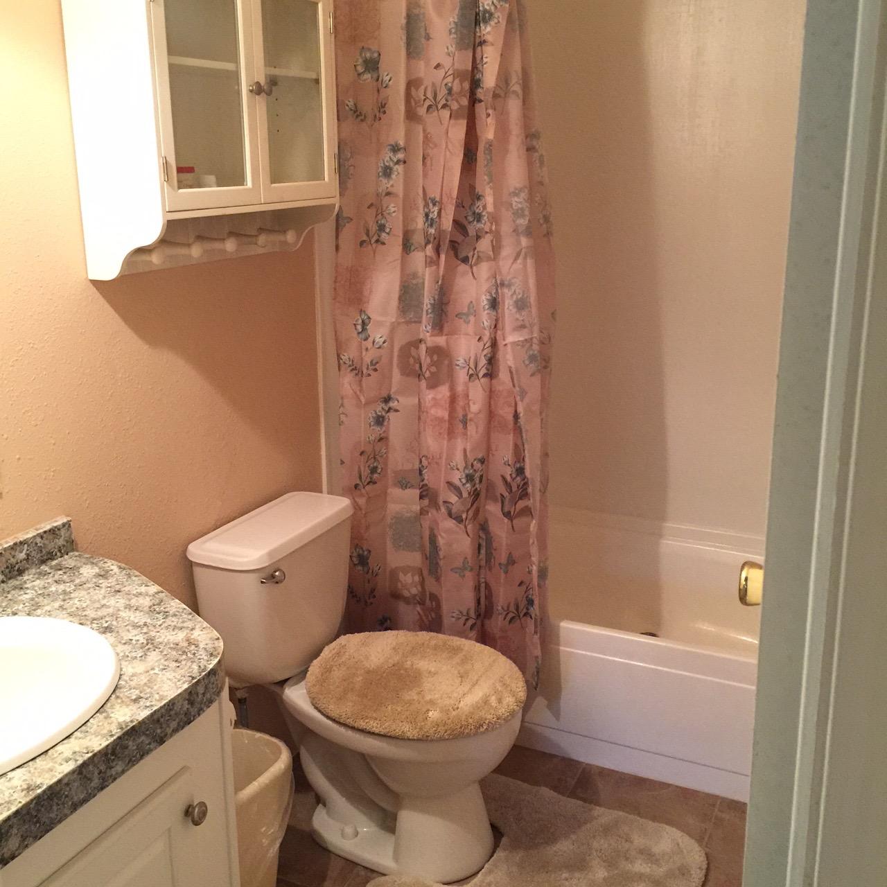 MALLARD CREEK UNREC - Residential