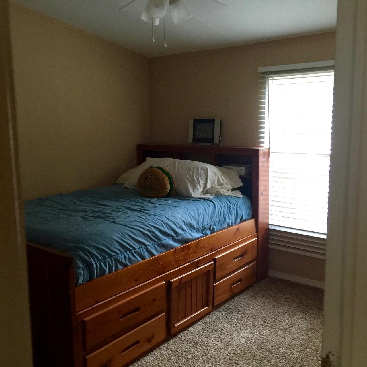 MALLARD CREEK UNREC - Residential