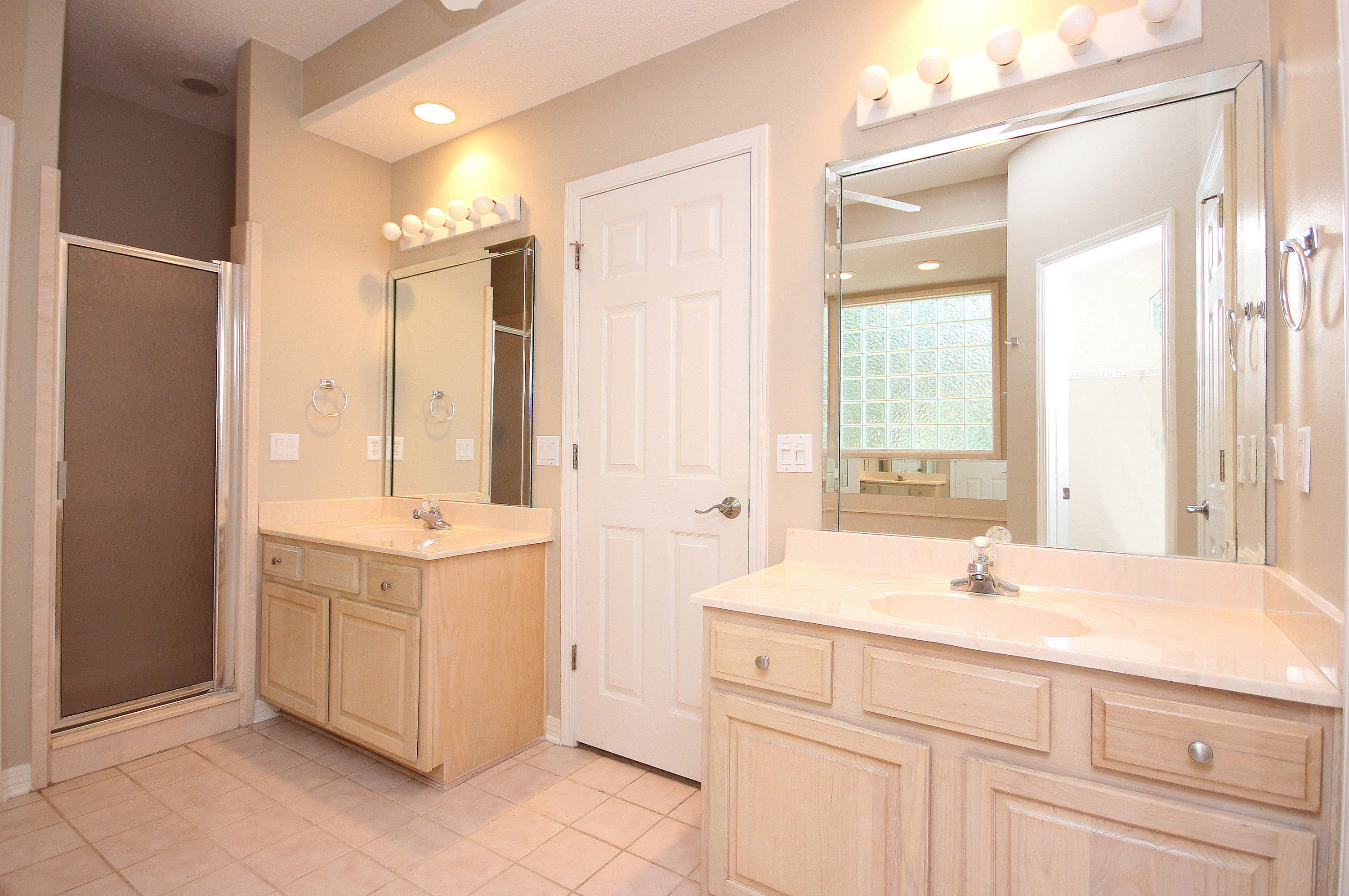 ISLANDVIEW BEACH - Residential