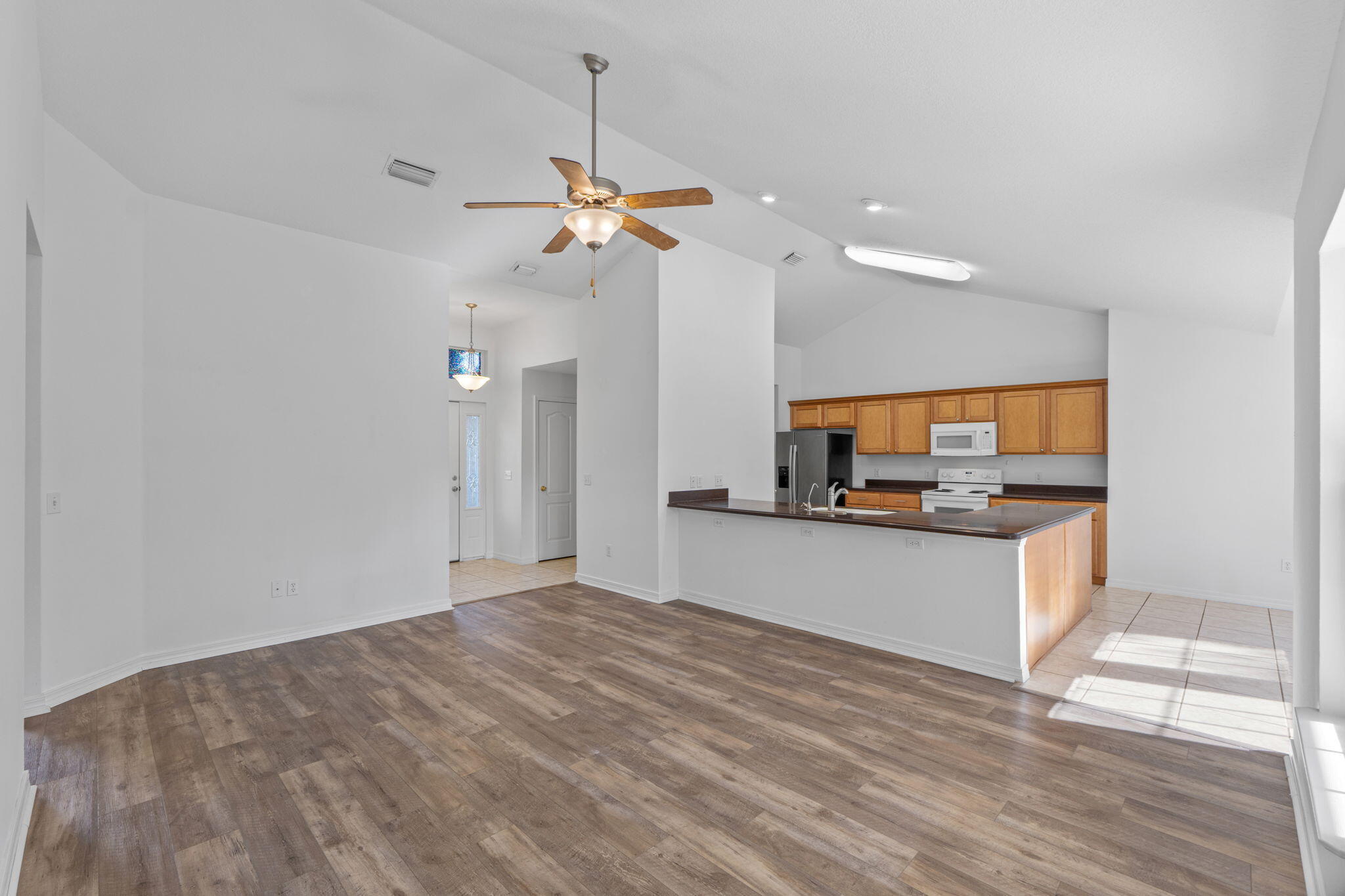 HOLLEY BY THE SEA - Residential
