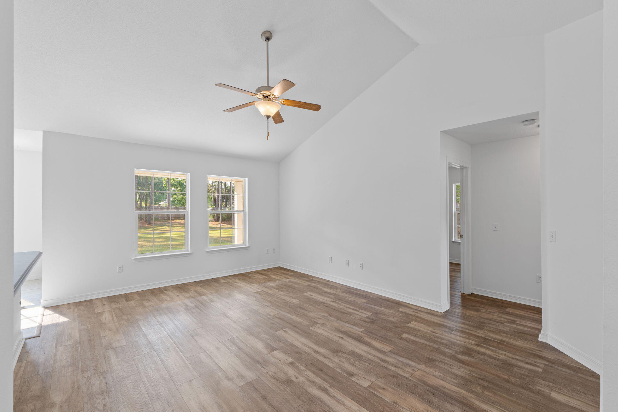 HOLLEY BY THE SEA - Residential