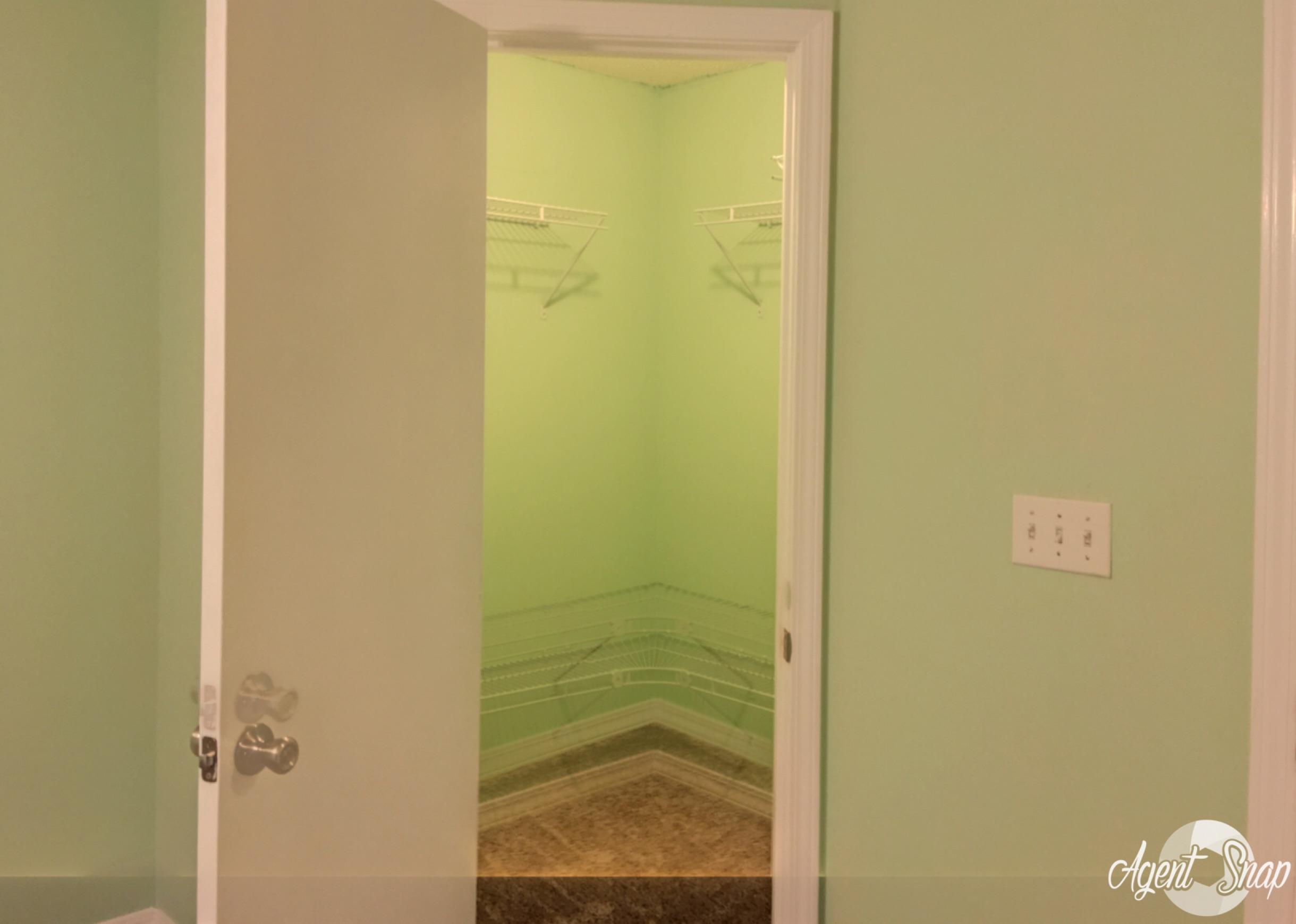 FLORIDA HEIGHTS - Residential