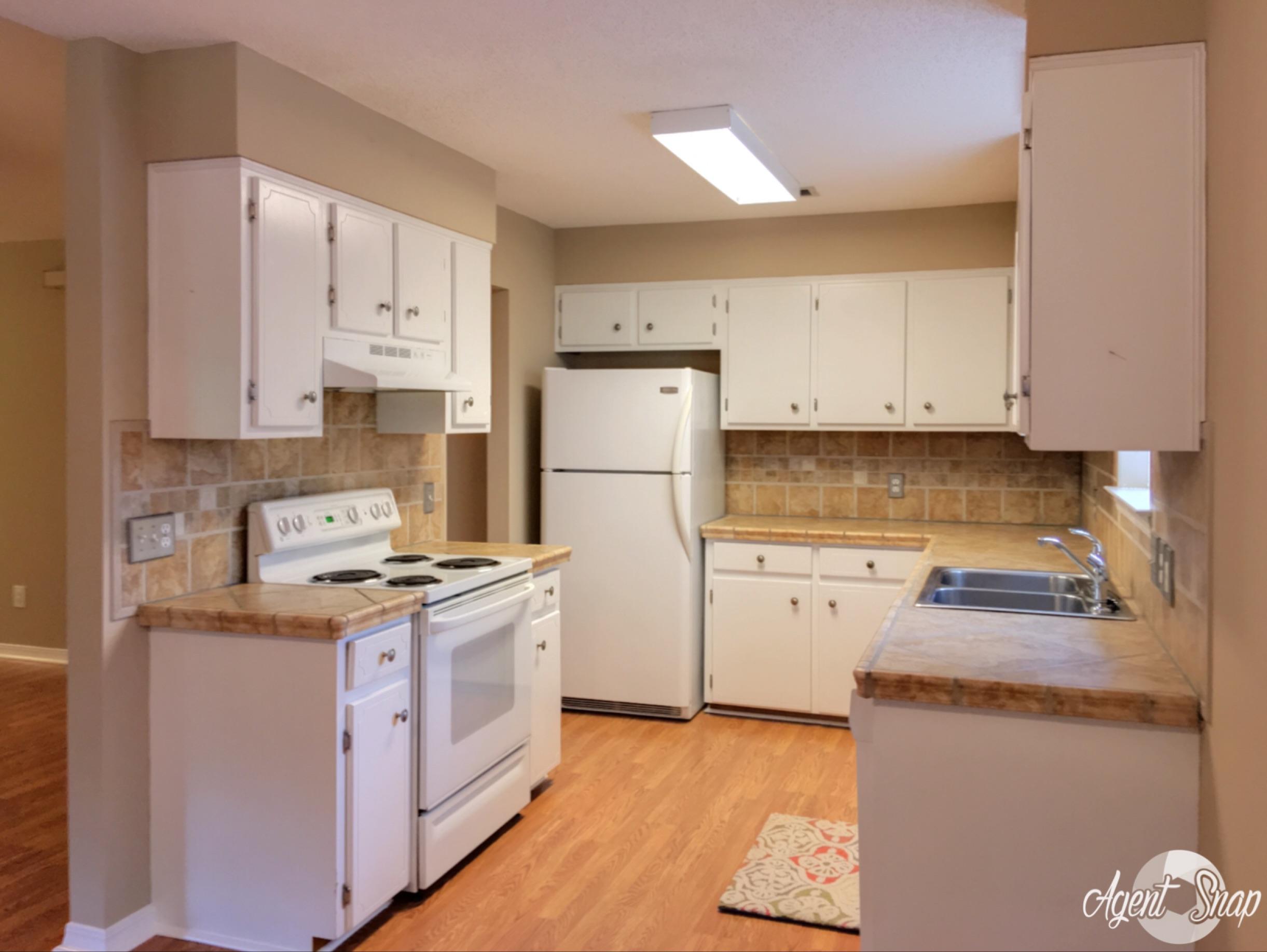 FLORIDA HEIGHTS - Residential