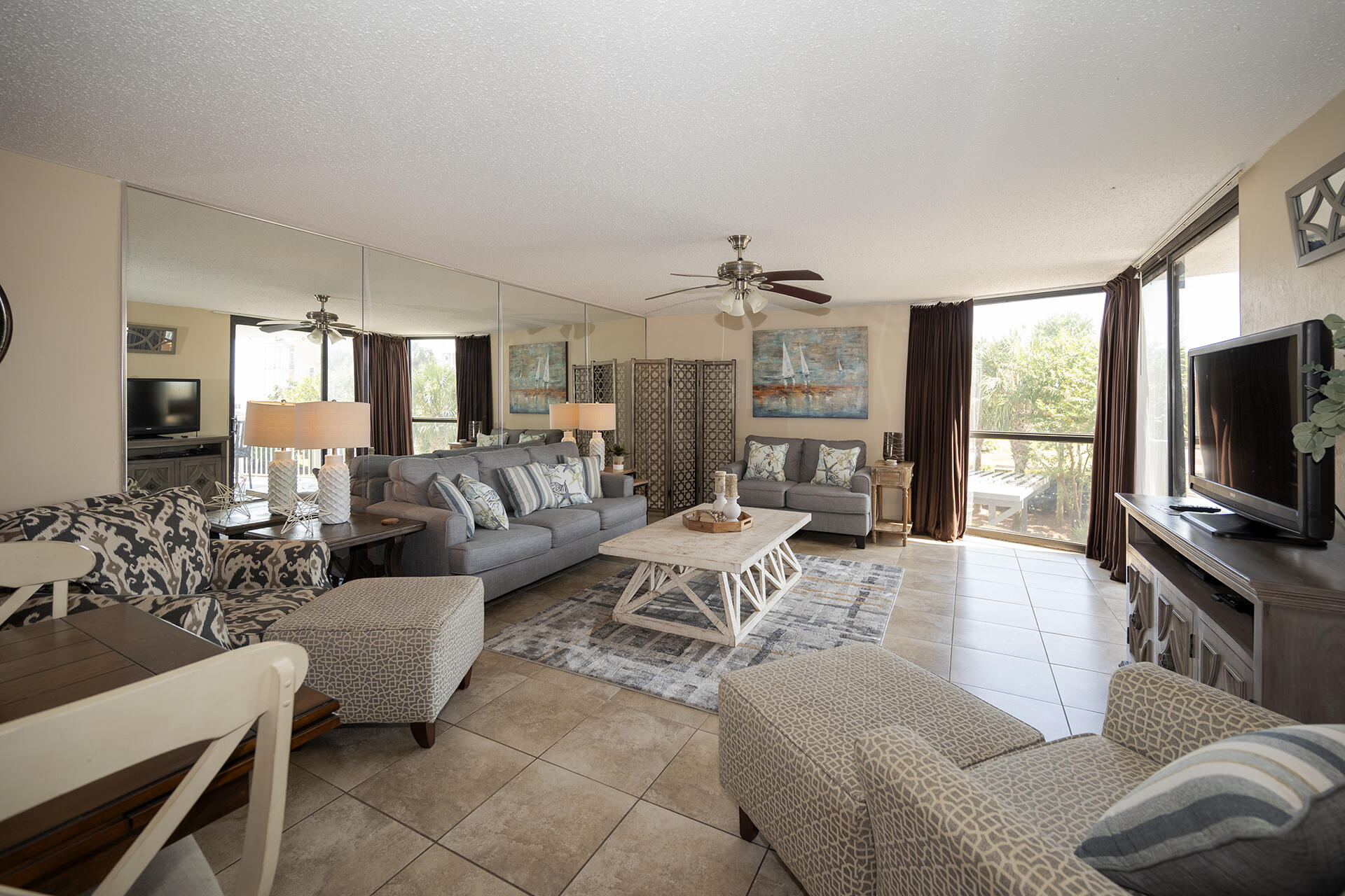 MAINSAIL CONDO PH 3 - Residential