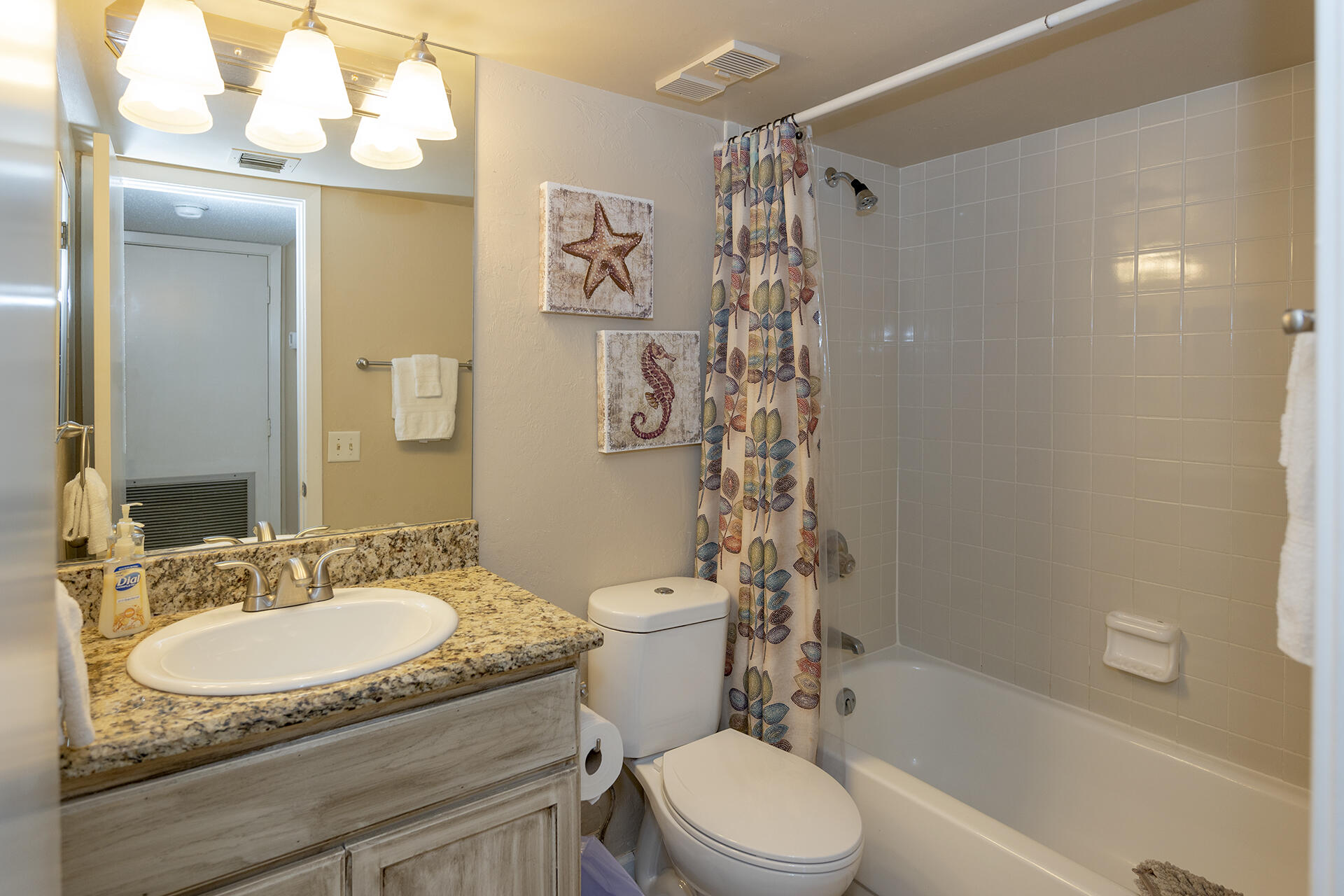 MAINSAIL CONDO PH 3 - Residential