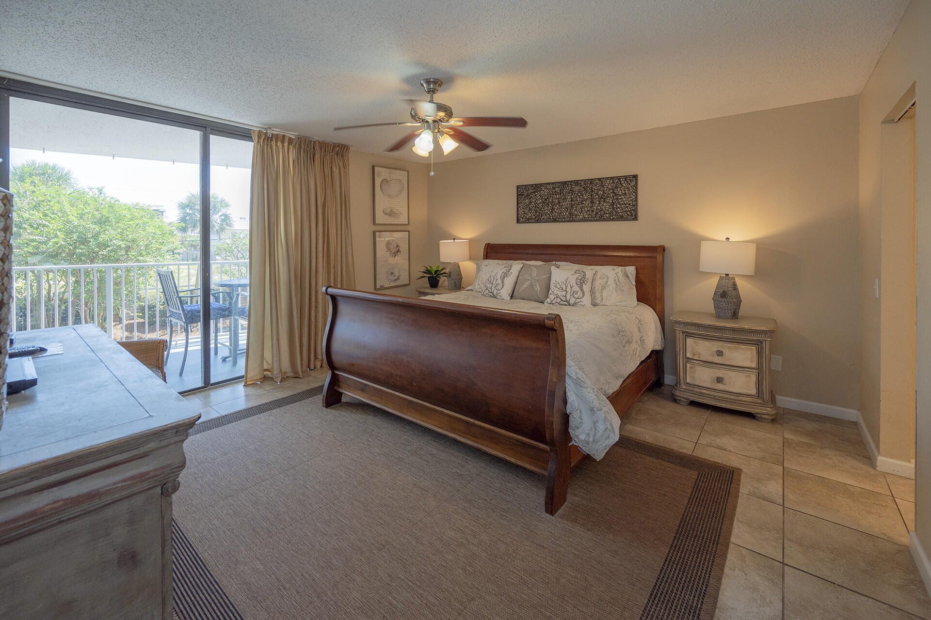 MAINSAIL CONDO PH 3 - Residential