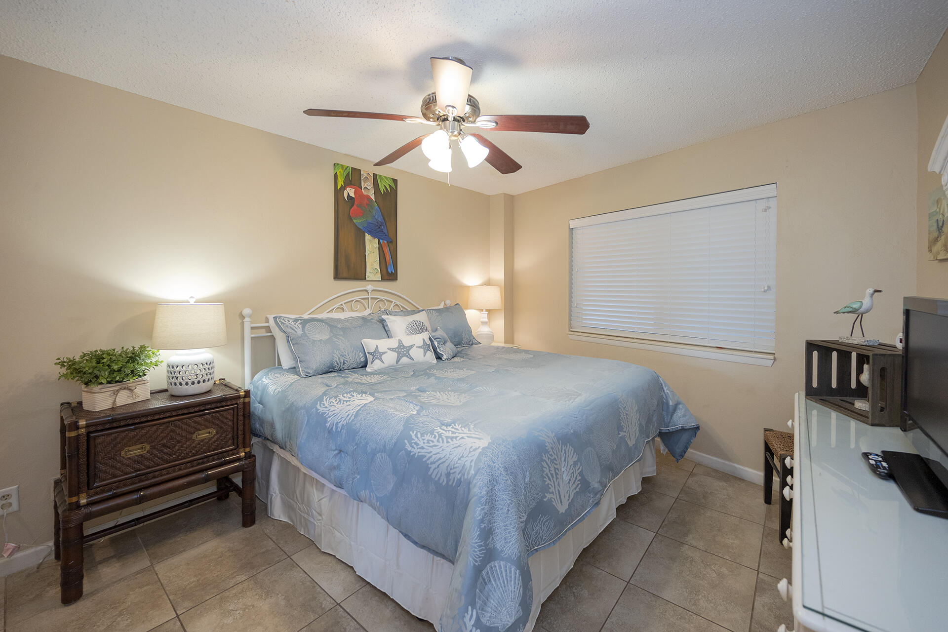 MAINSAIL CONDO PH 3 - Residential