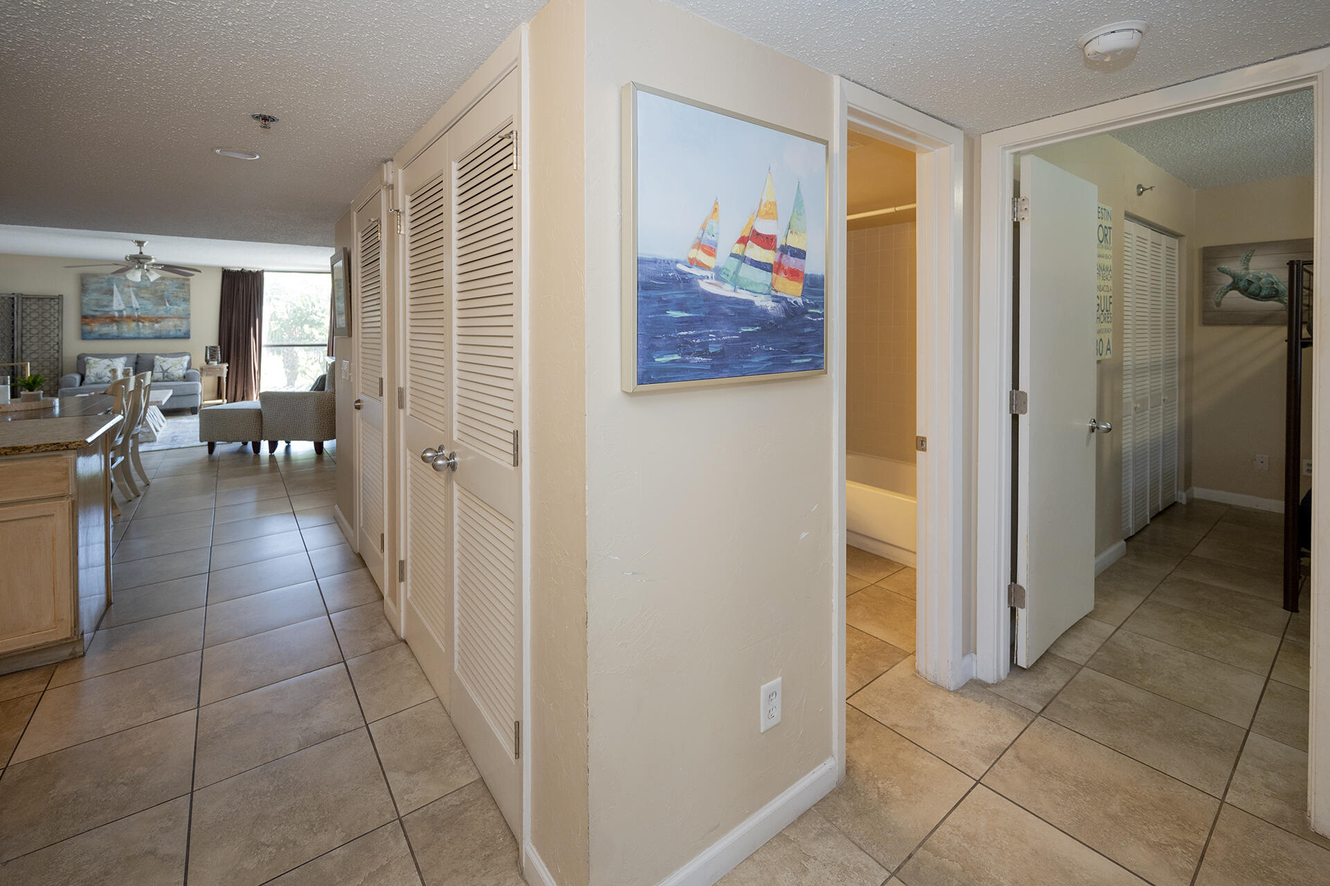 MAINSAIL CONDO PH 3 - Residential