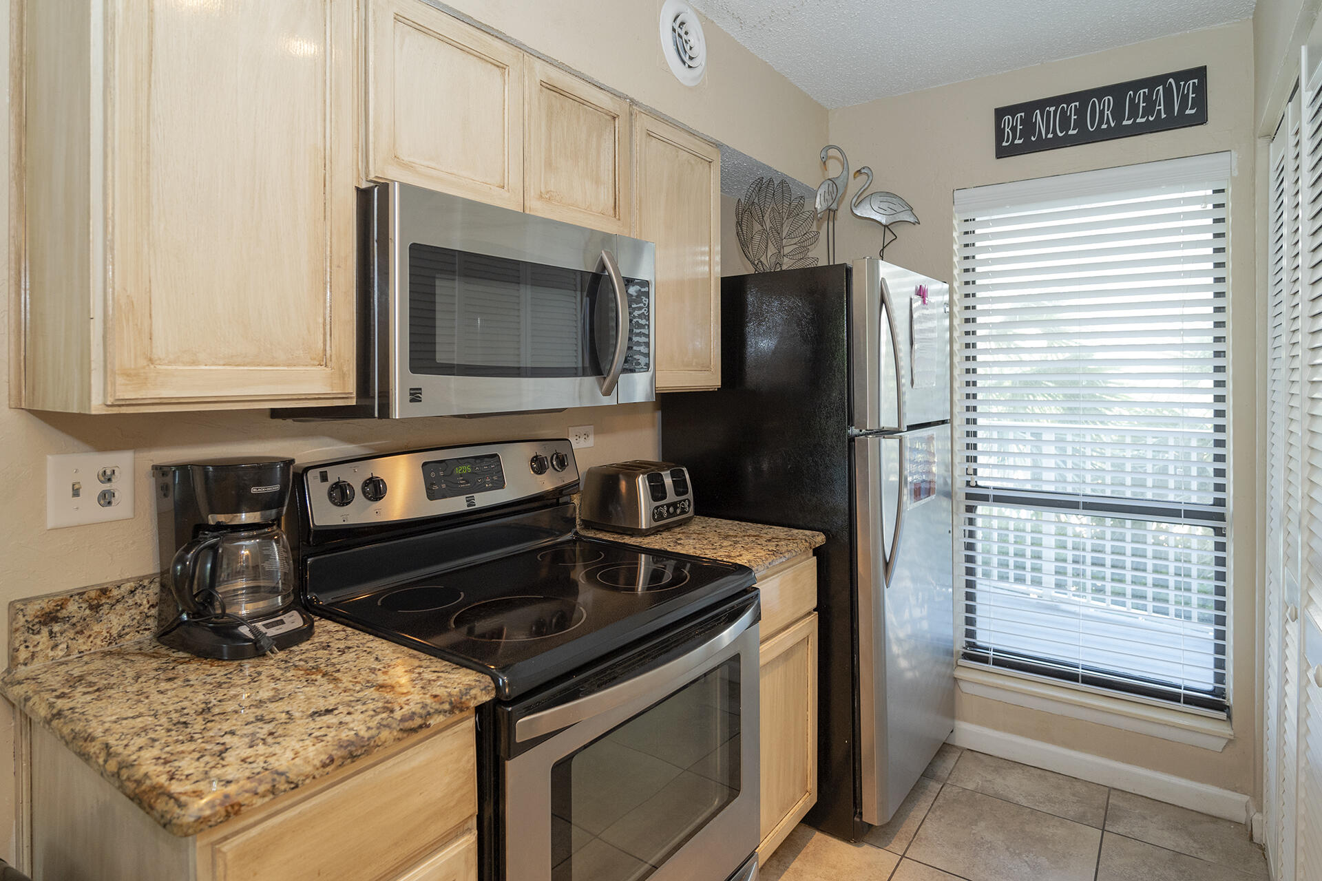 MAINSAIL CONDO PH 3 - Residential