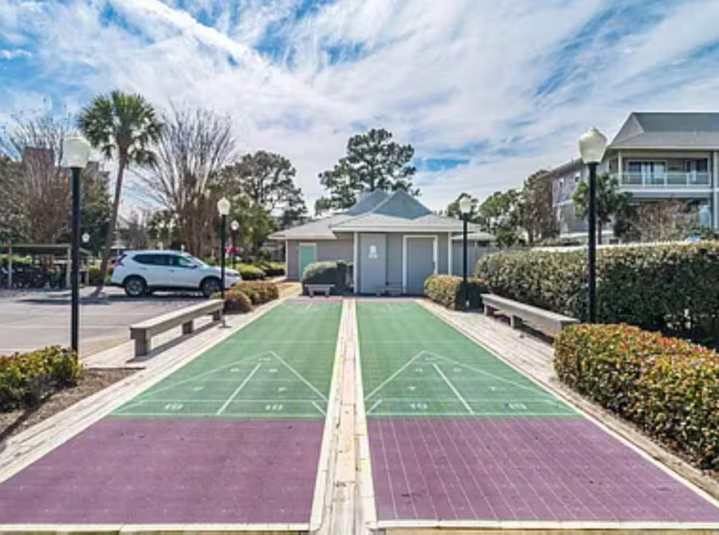 BEACHWOOD VILLAS CONDO - Residential